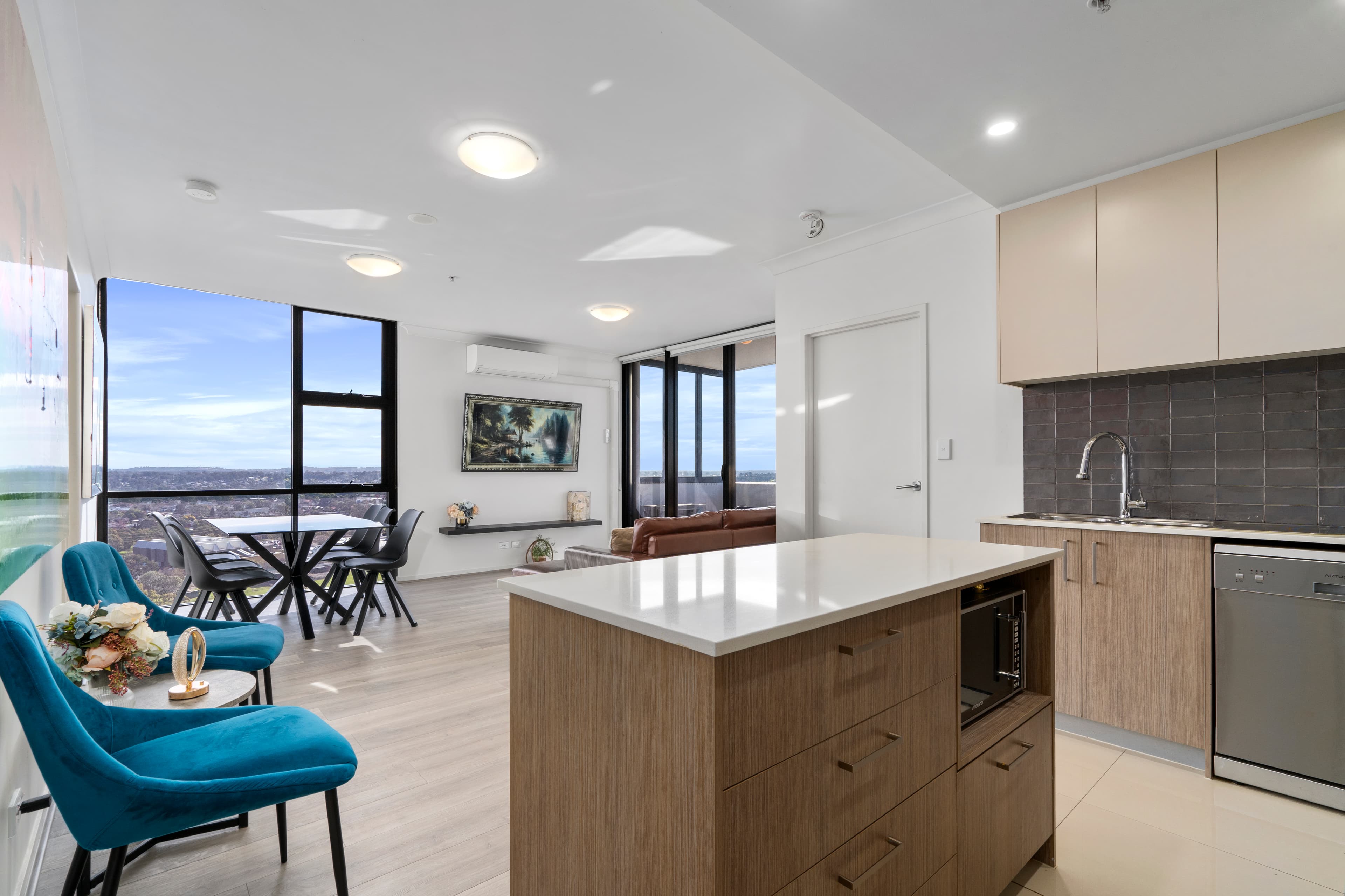 1603/420 Macquarie Street, Liverpool, Liverpool - Thumbnail 2