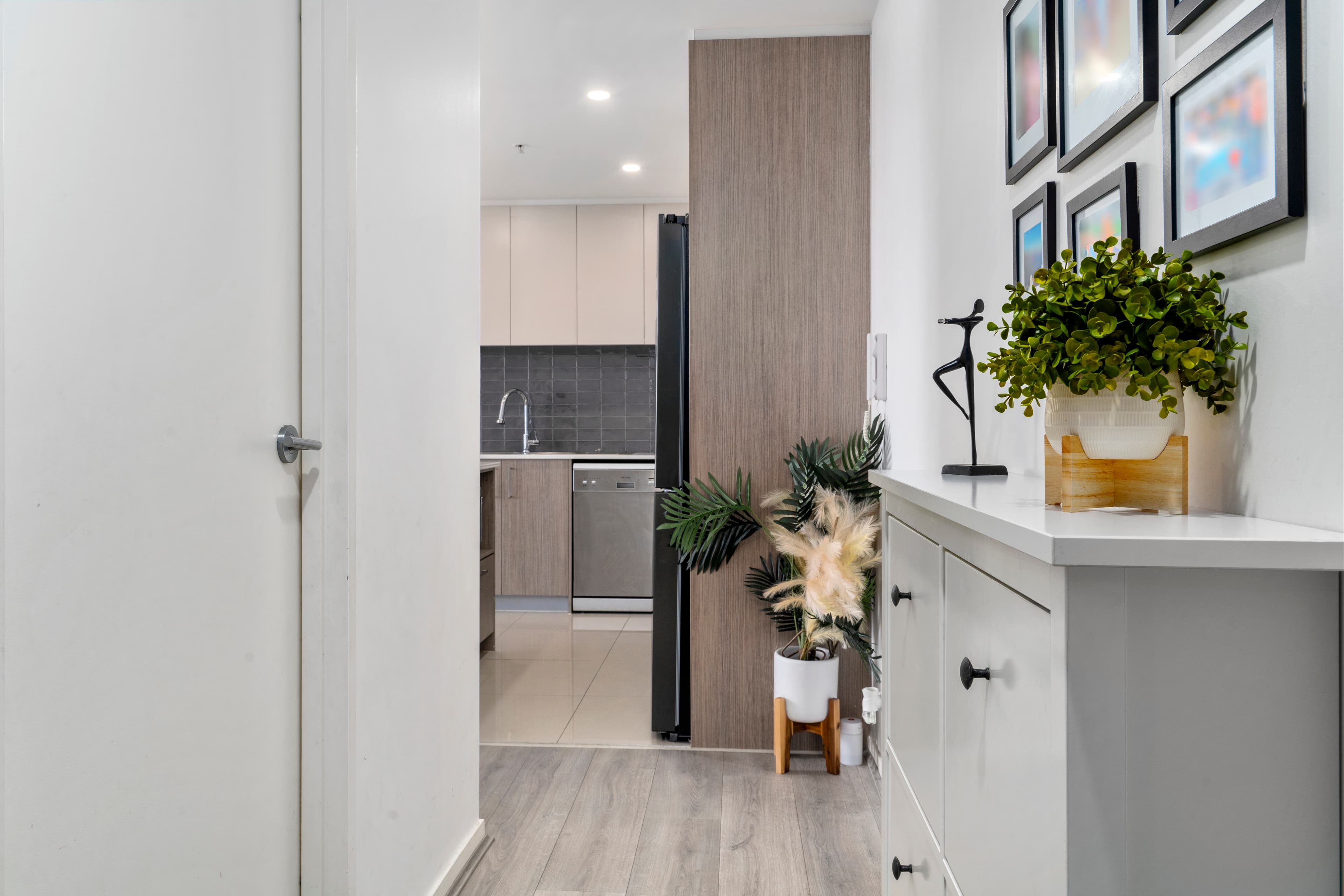 1603/420 Macquarie Street, Liverpool, Liverpool - Thumbnail 8