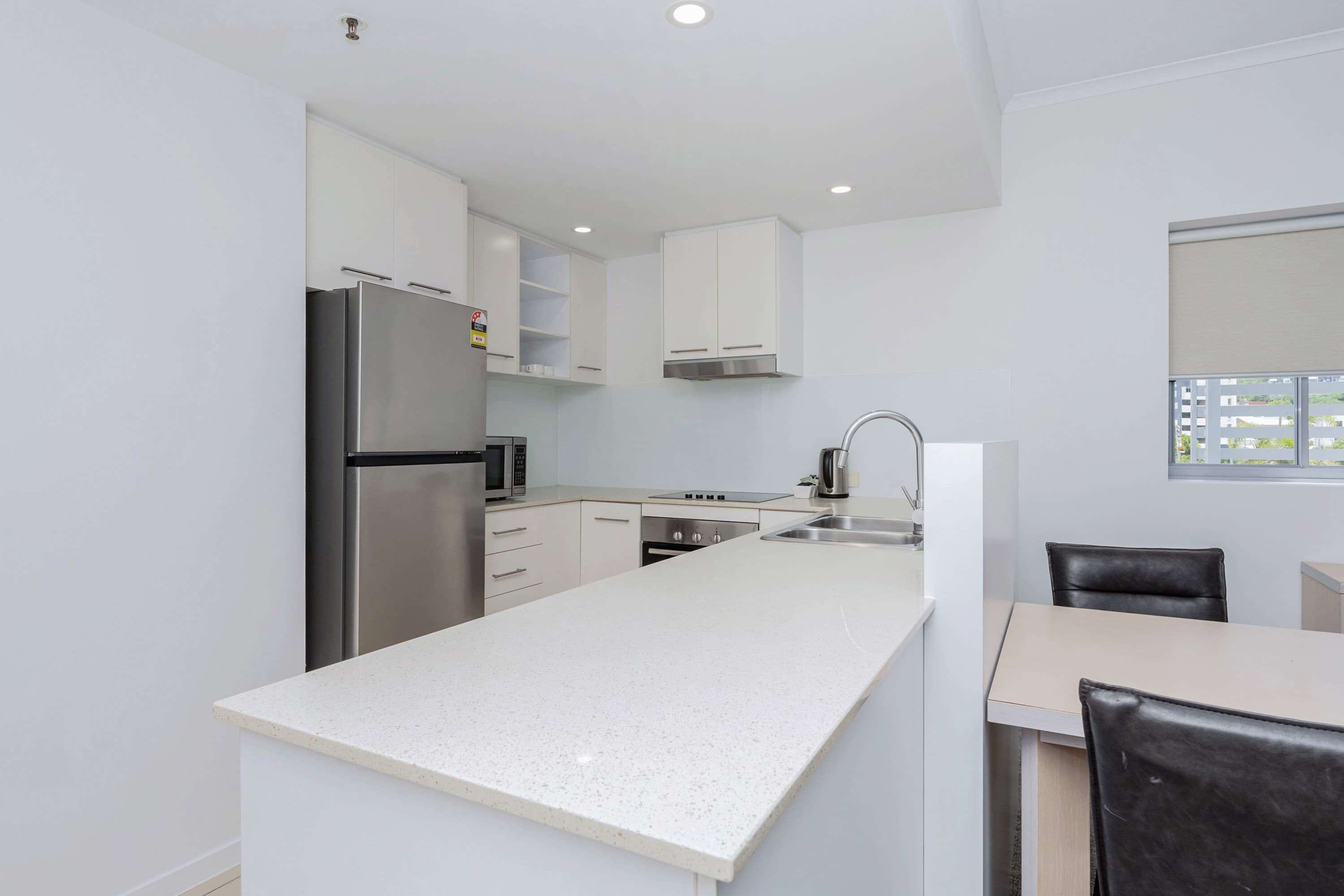 301/2 Dibbs Street, South Townsville, South Townsville - Thumbnail 4