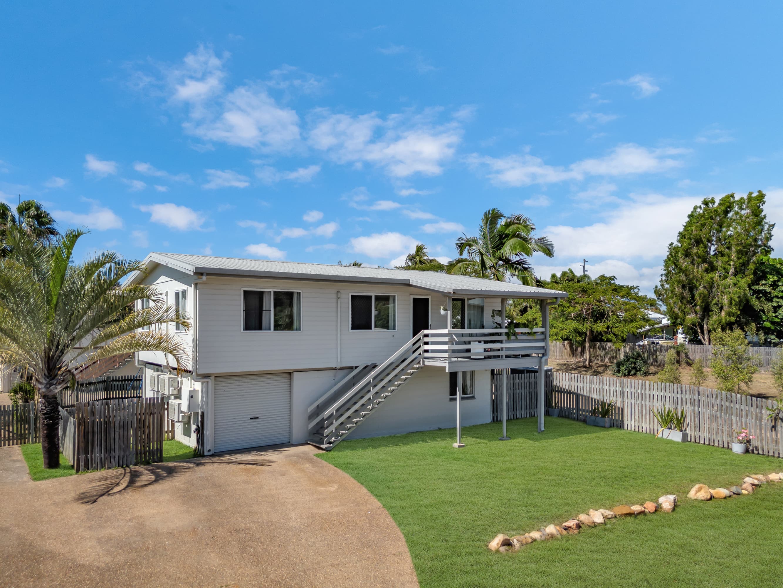1/97 Eleventh Avenue, Railway Estate, Railway Estate - Image 1
