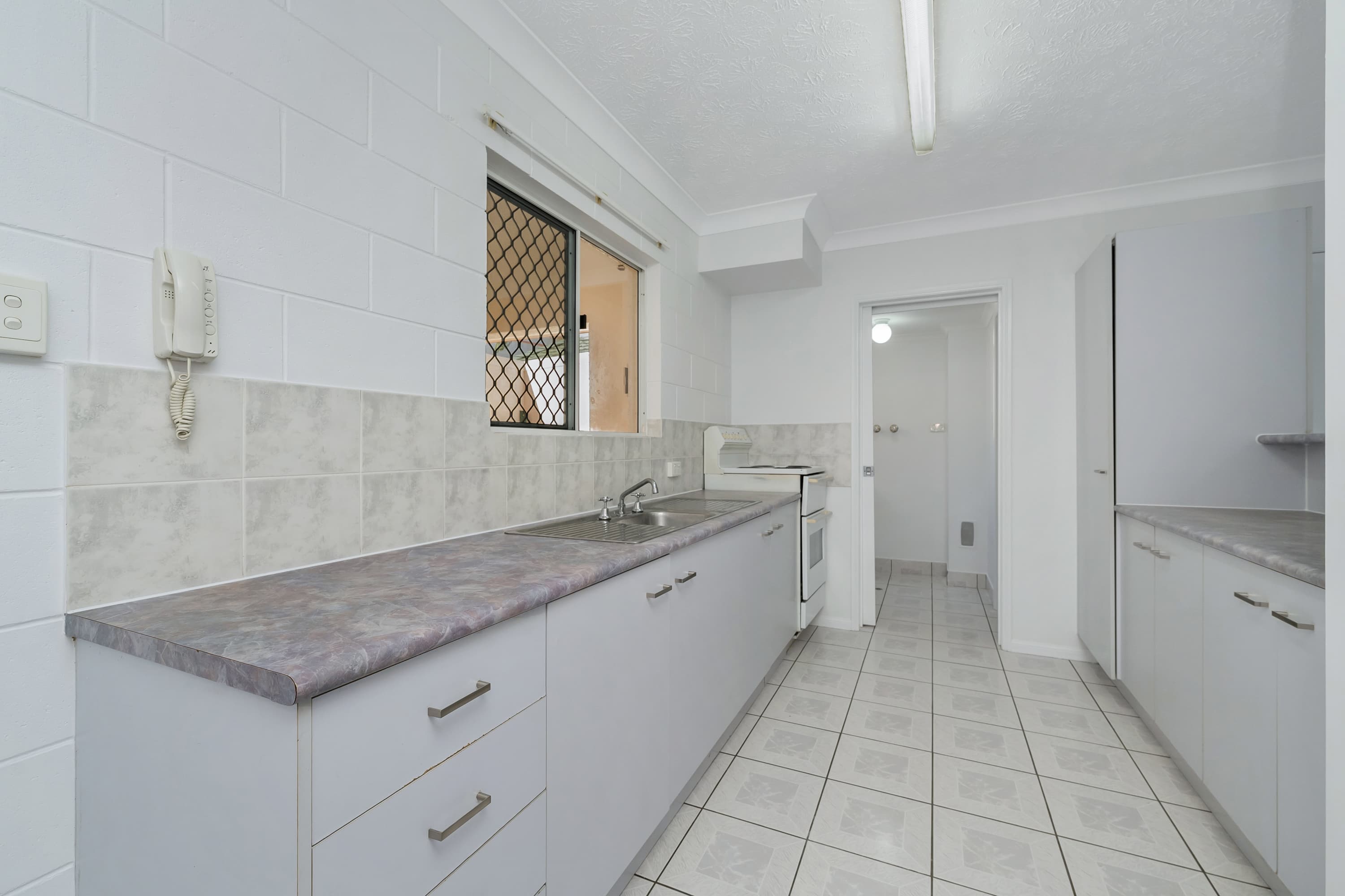 15/21-23 Tuffley Street, West End, West End - Thumbnail 2