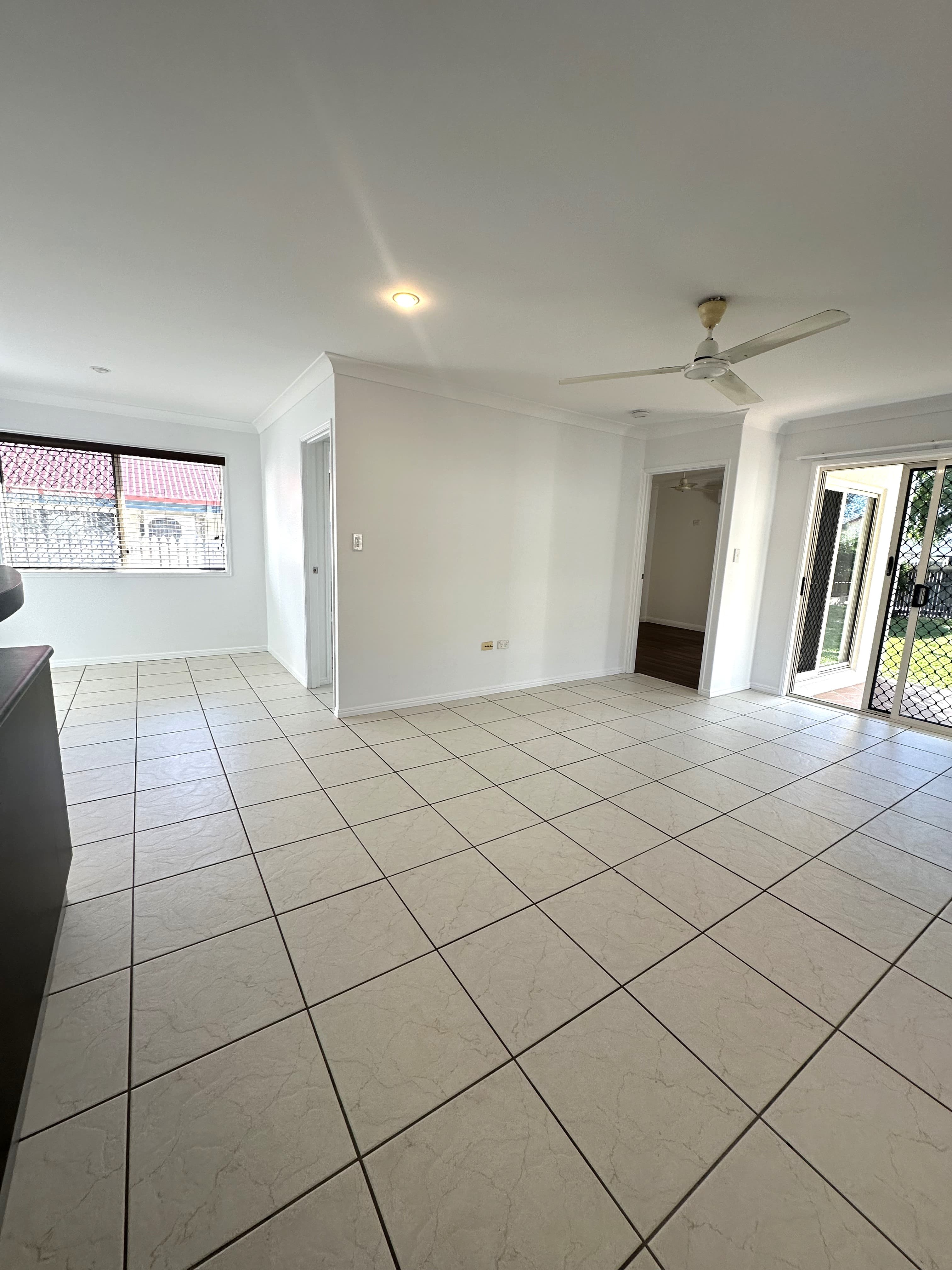 34 Riverbend Drive, Douglas, Douglas - Thumbnail 3