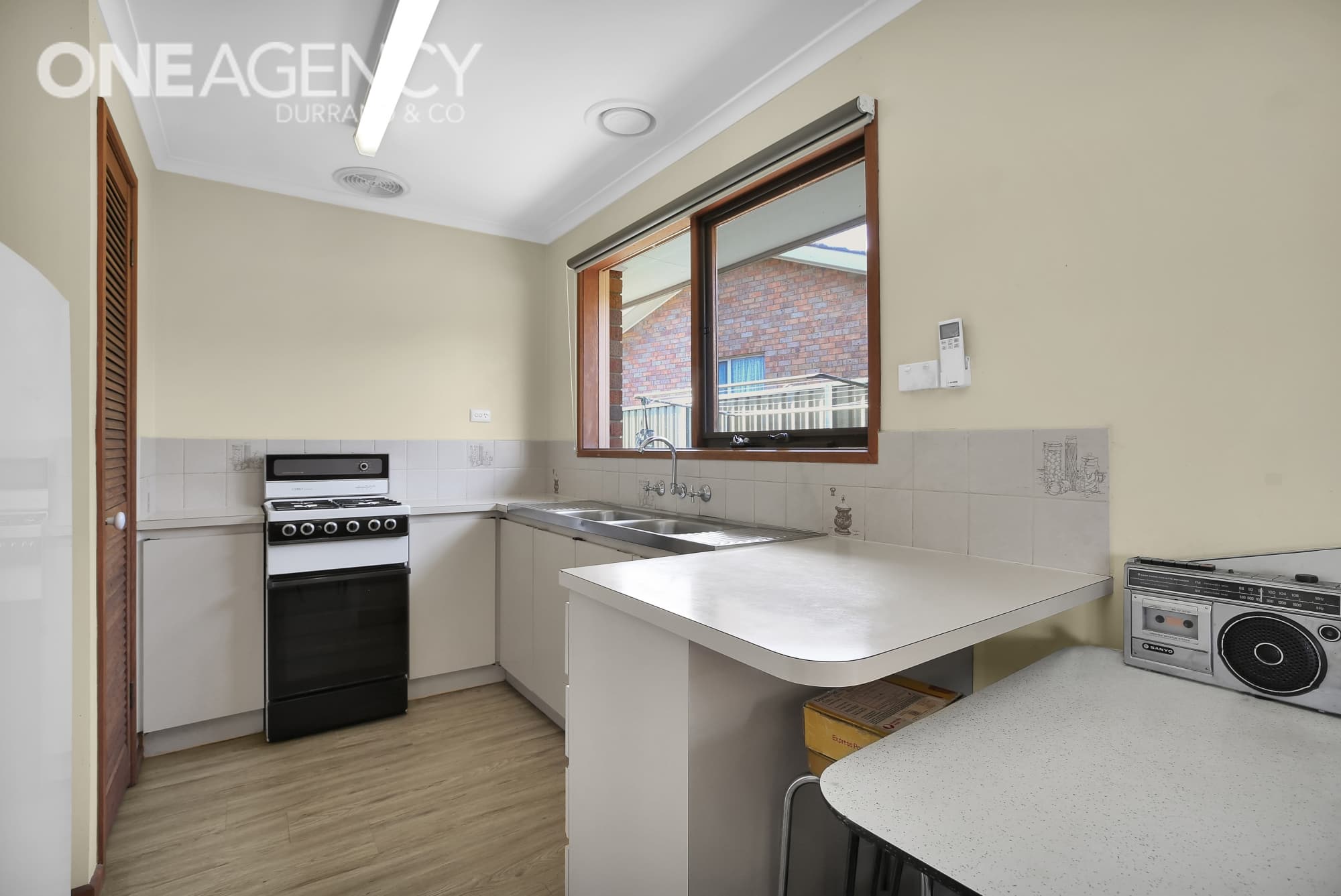 5/7-9 Princes Way, Drouin, Drouin - Thumbnail 4
