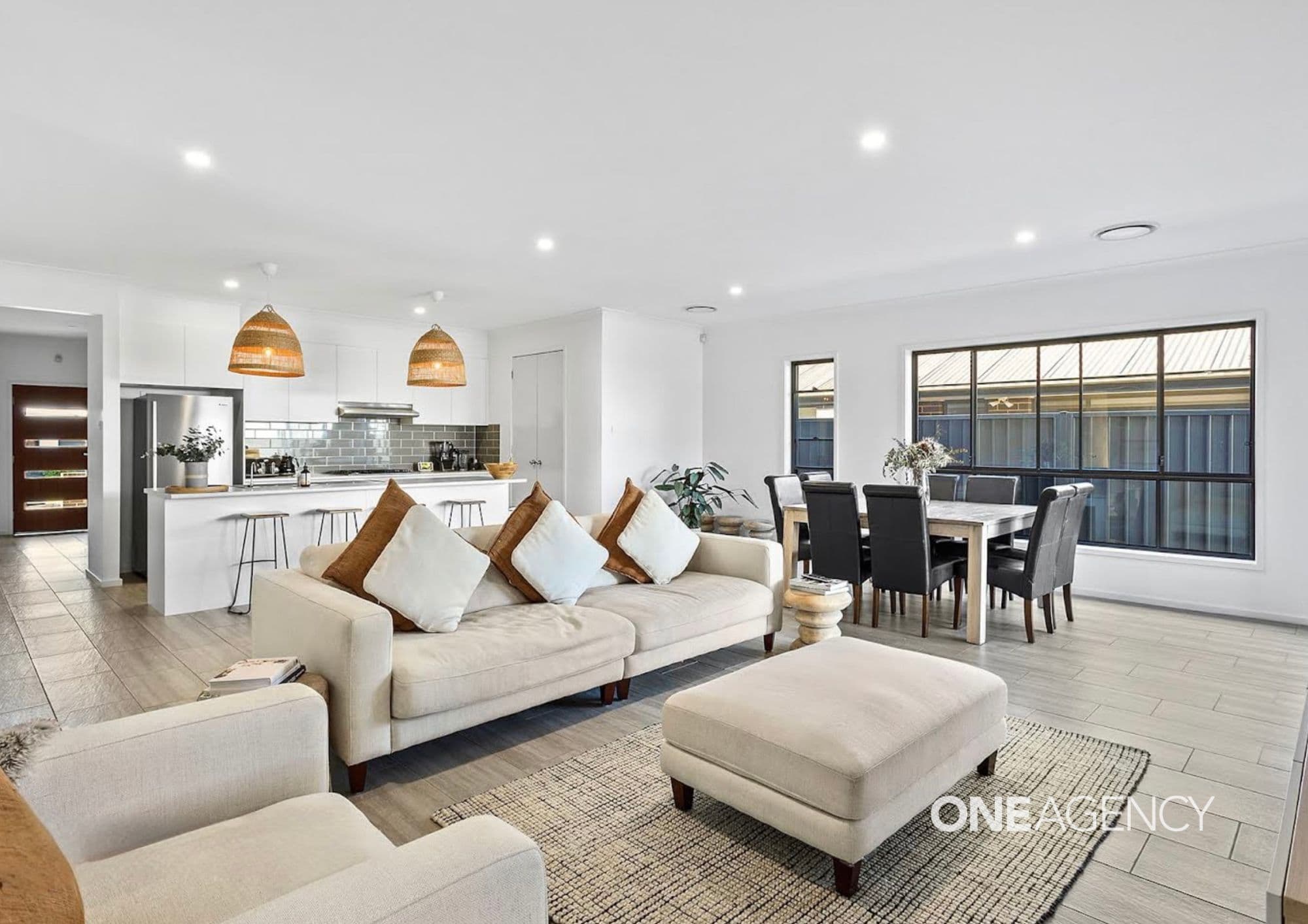 18 Meander Drive, Calderwood, Calderwood - Thumbnail 4