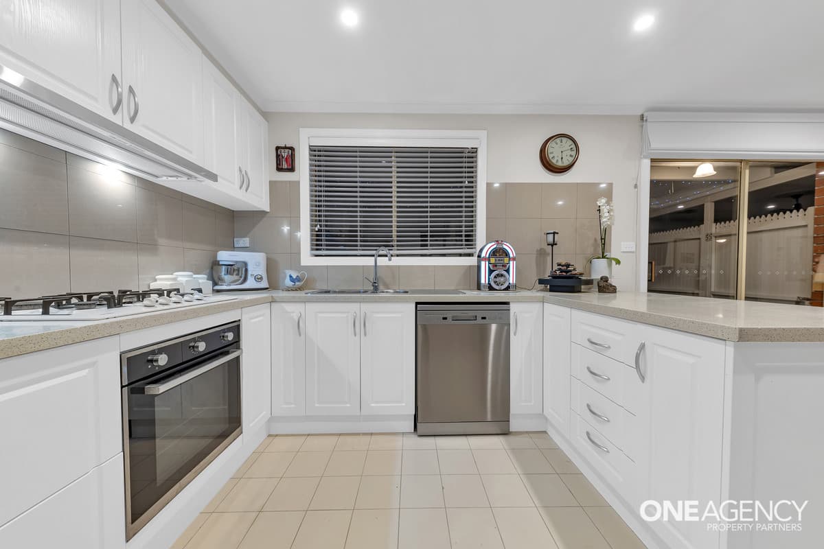 5 Gardner Court, Altona Meadows, Altona Meadows - Thumbnail 7