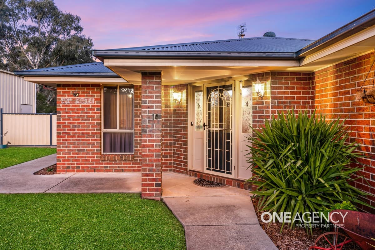 14 Parry Street, Seymour, Seymour - Thumbnail 2