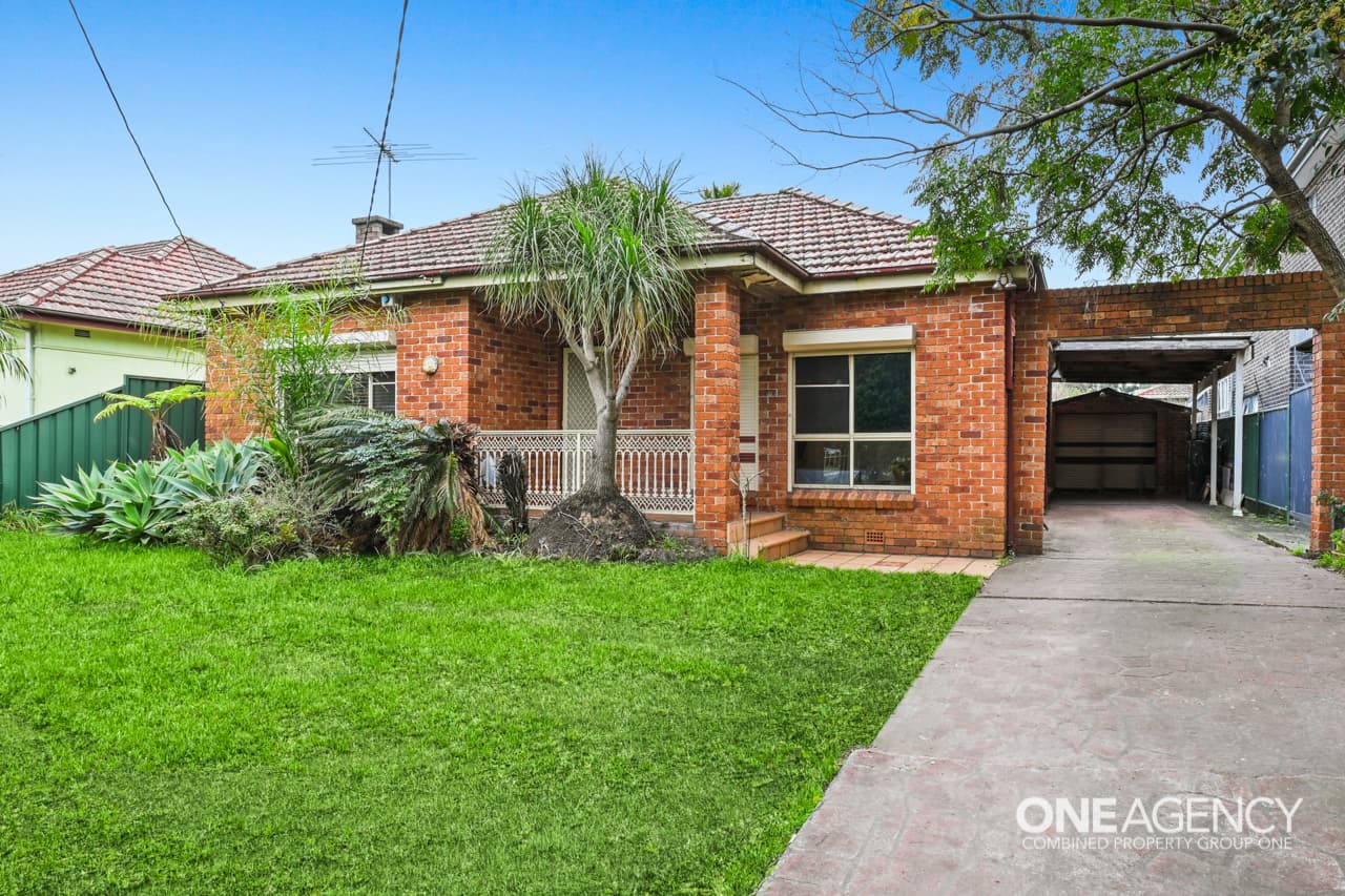128 Roberts Road, Greenacre, Greenacre - Thumbnail 2