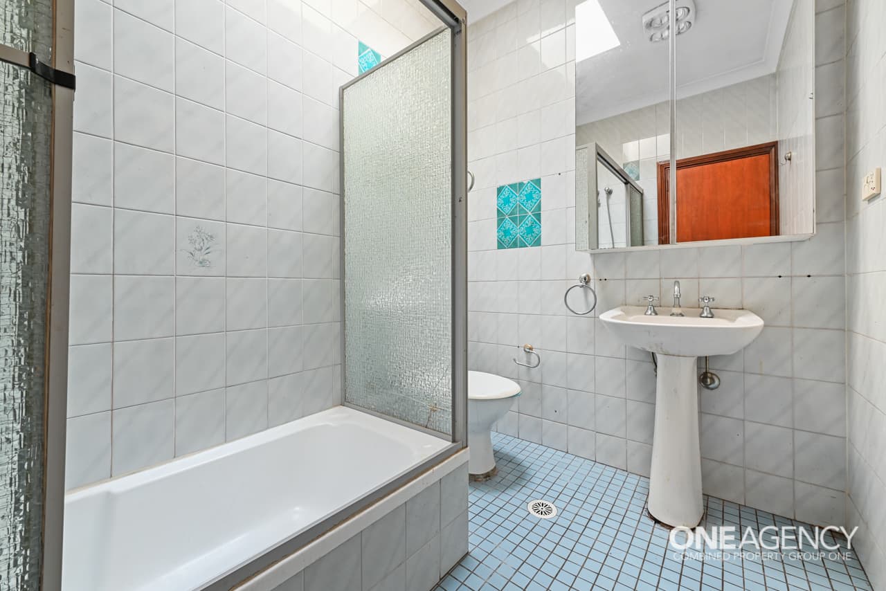 128 Roberts Road, Greenacre, Greenacre - Thumbnail 8