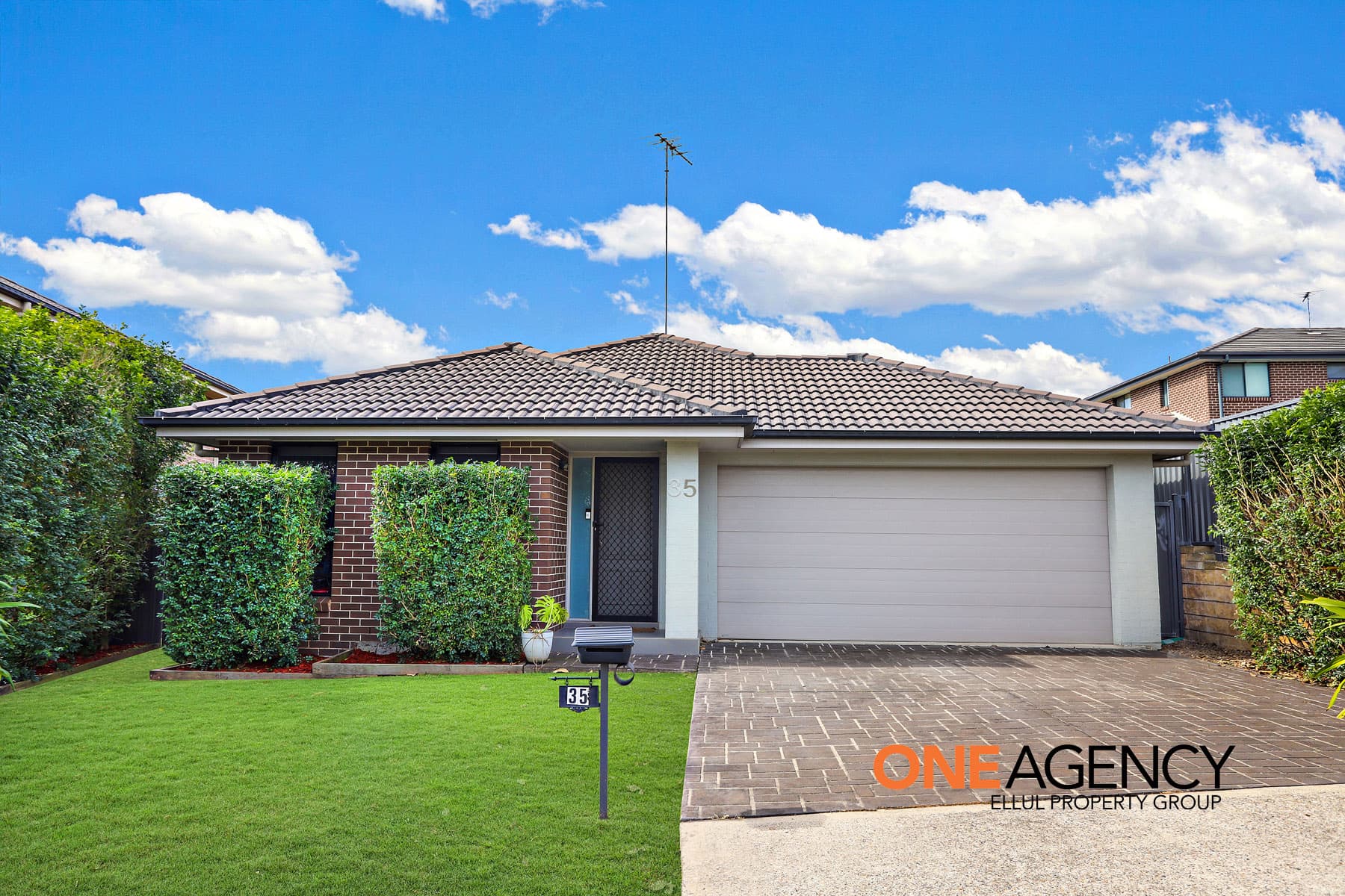 35 Glenmore Ridge Drive, Glenmore Park, Glenmore Park - Image 1