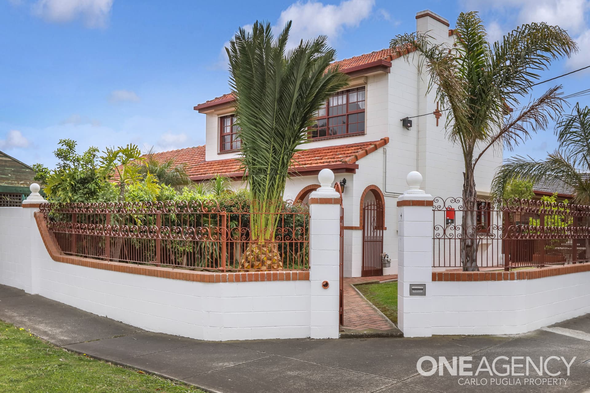 43 Ford Avenue, Sunshine North, Sunshine North - Thumbnail 2