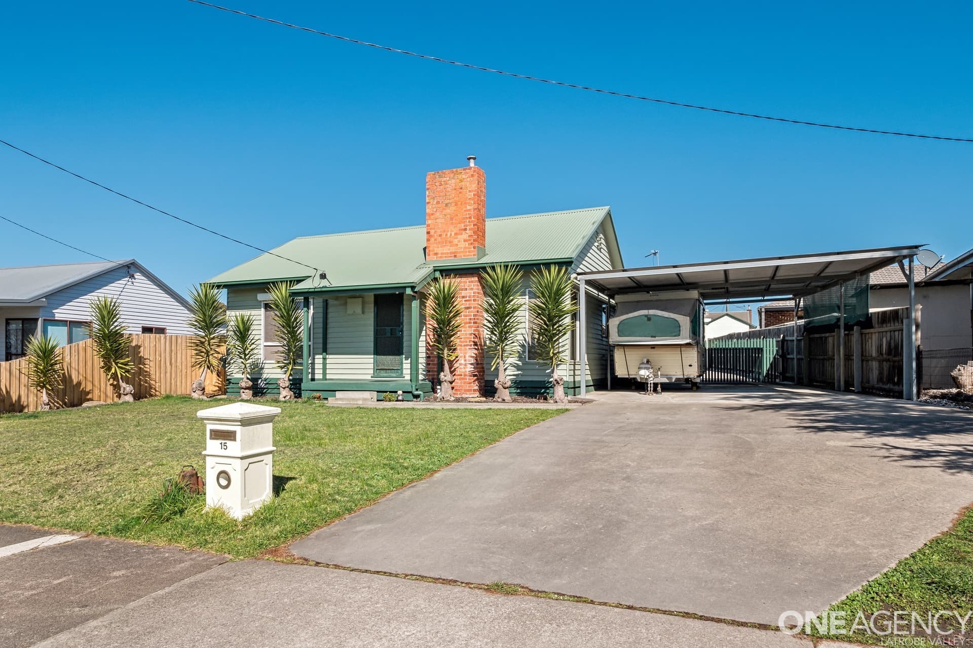15 Barker Crescent, Traralgon, Traralgon - Image 1