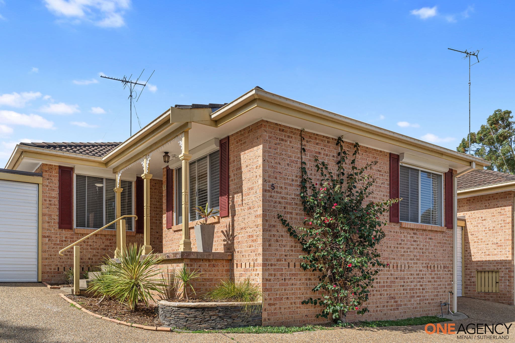 5/7-11 Clio Street, Sutherland, Sutherland - Image 1