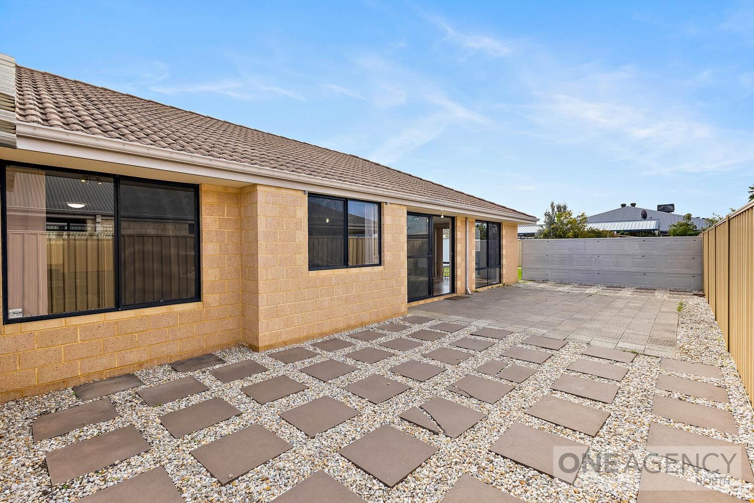 17 Darkin Drive, Gosnells, Gosnells - Thumbnail 2