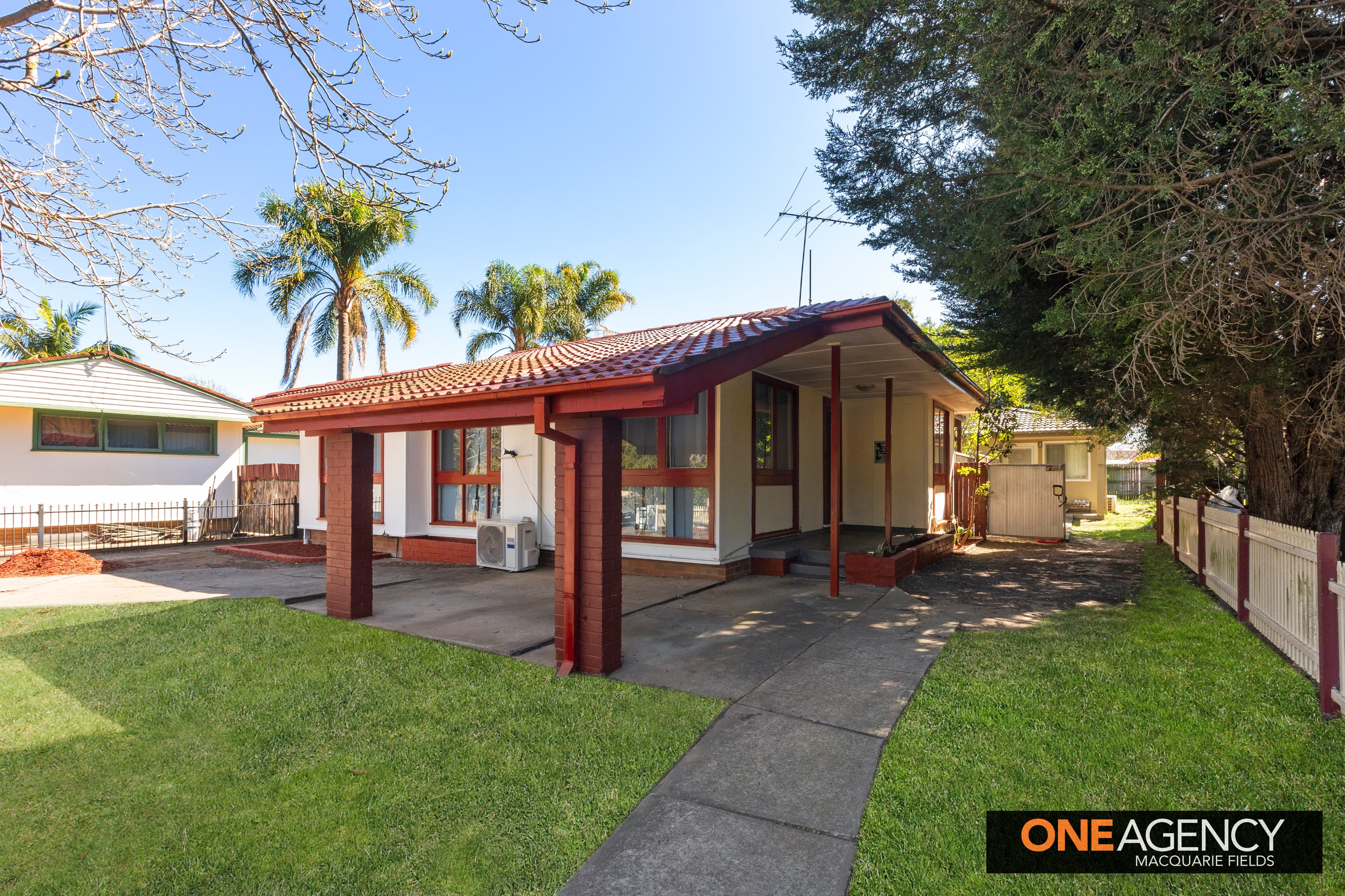 7 Hickory Place, Macquarie Fields, Macquarie Fields - Thumbnail 2