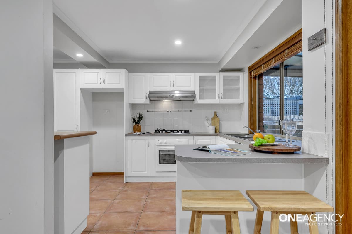 83 Ballan Road, Werribee, Werribee - Thumbnail 8