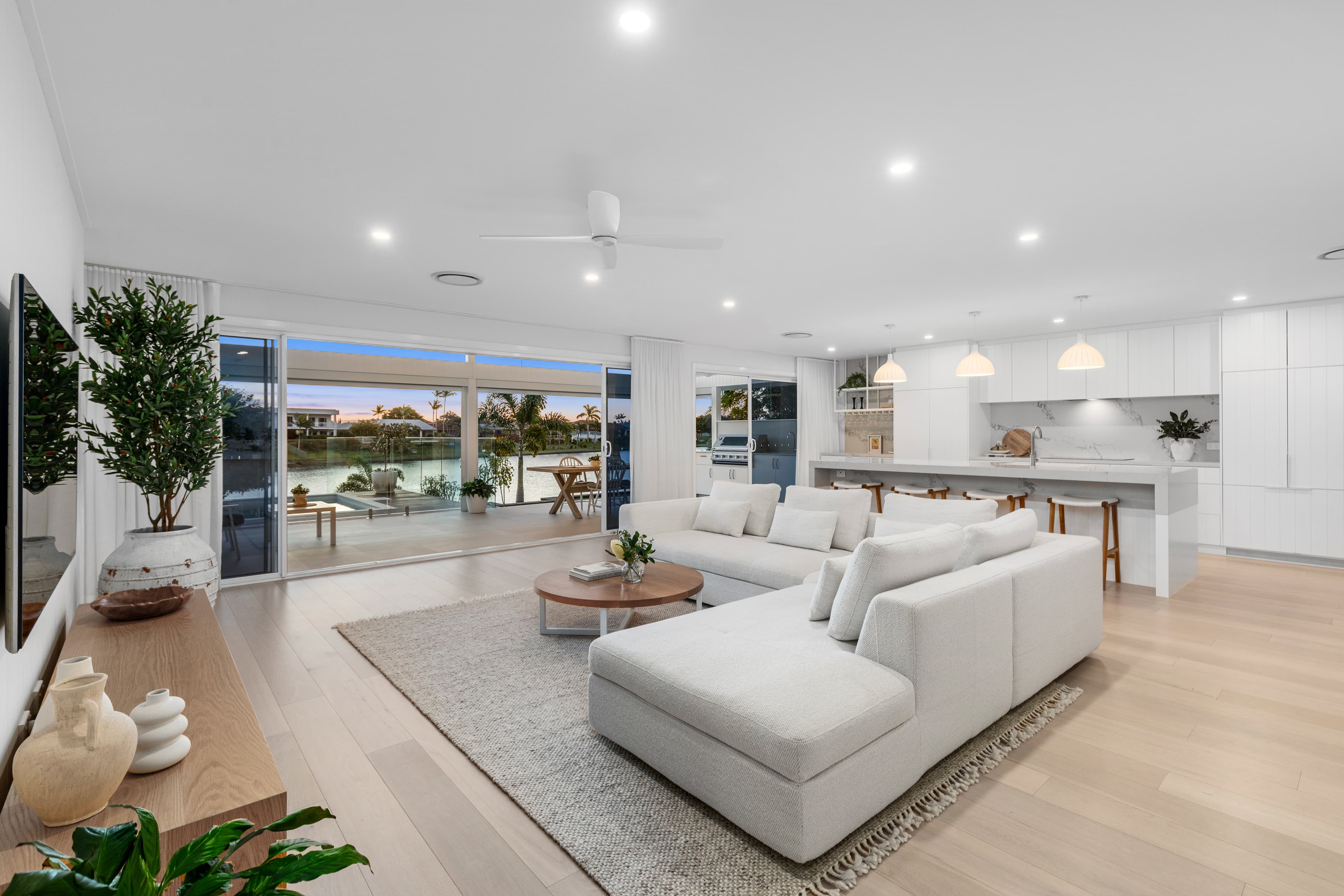 194 Acanthus Avenue, Burleigh Waters, Burleigh Waters - Thumbnail 6