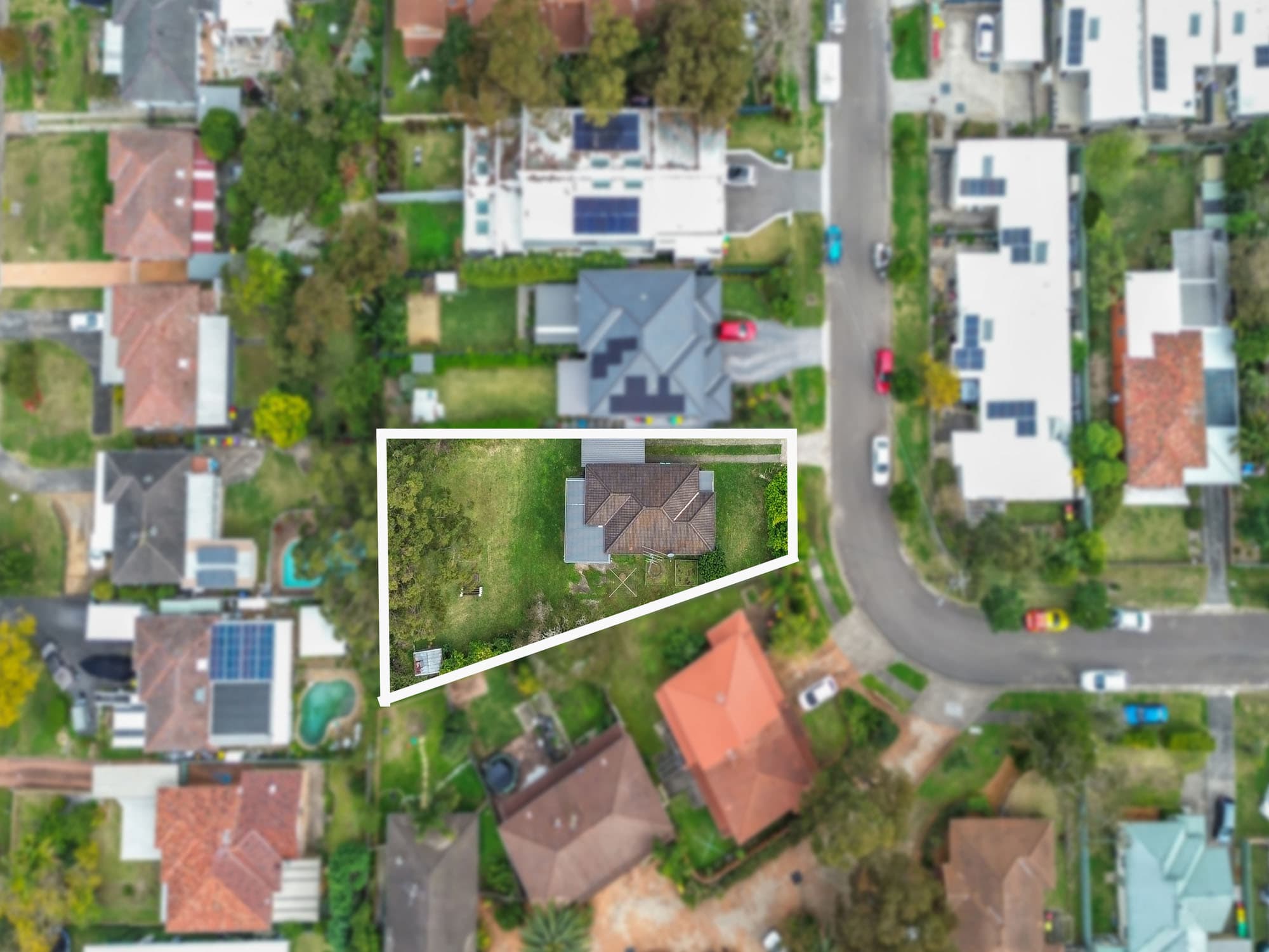 17 Moona Road, Kirrawee, Kirrawee - Thumbnail 2