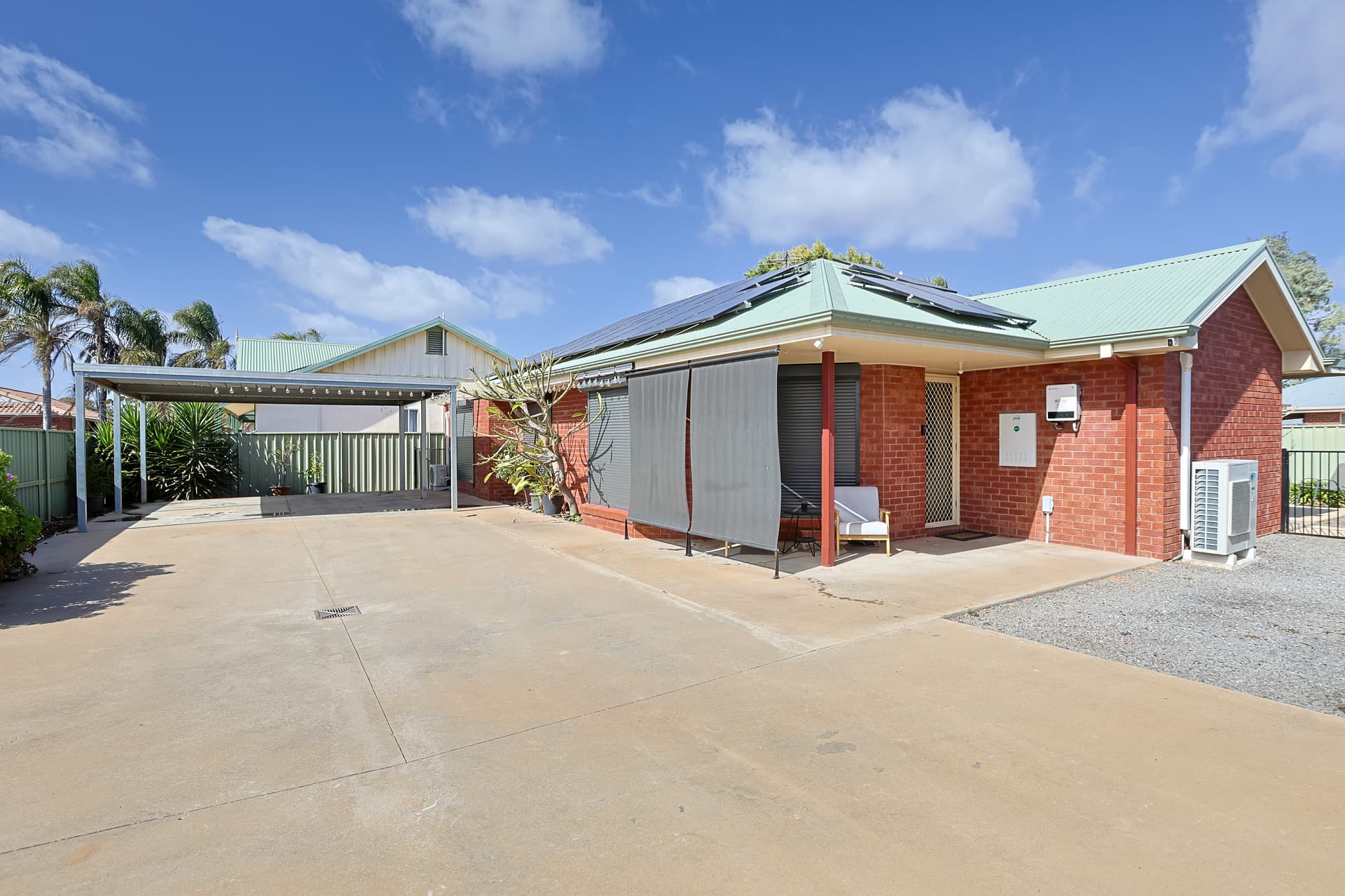 2/33 Johns Street, Mildura, Mildura - Image 1
