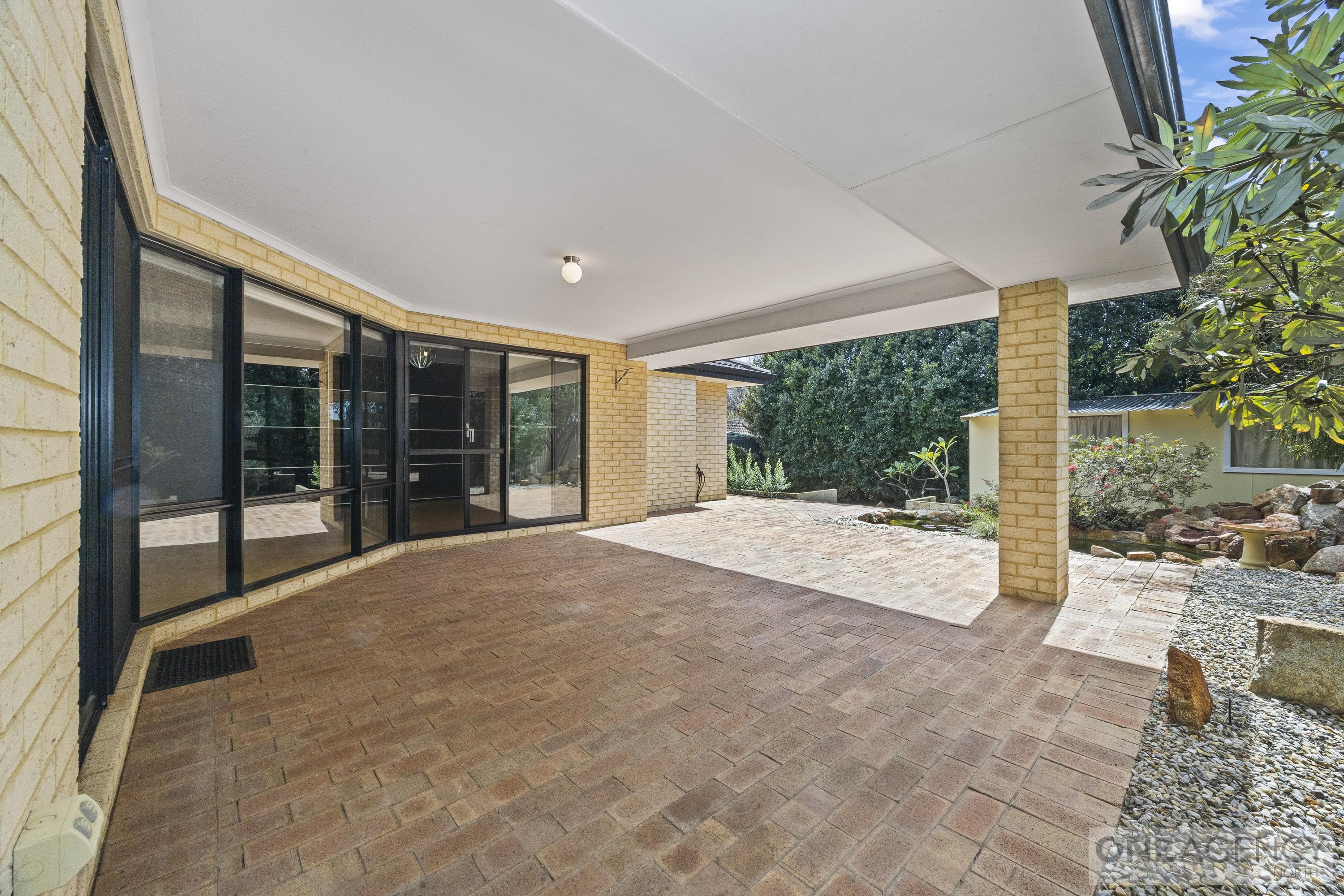 78 Rosewood Avenue, Woodlands, Woodlands - Thumbnail 8