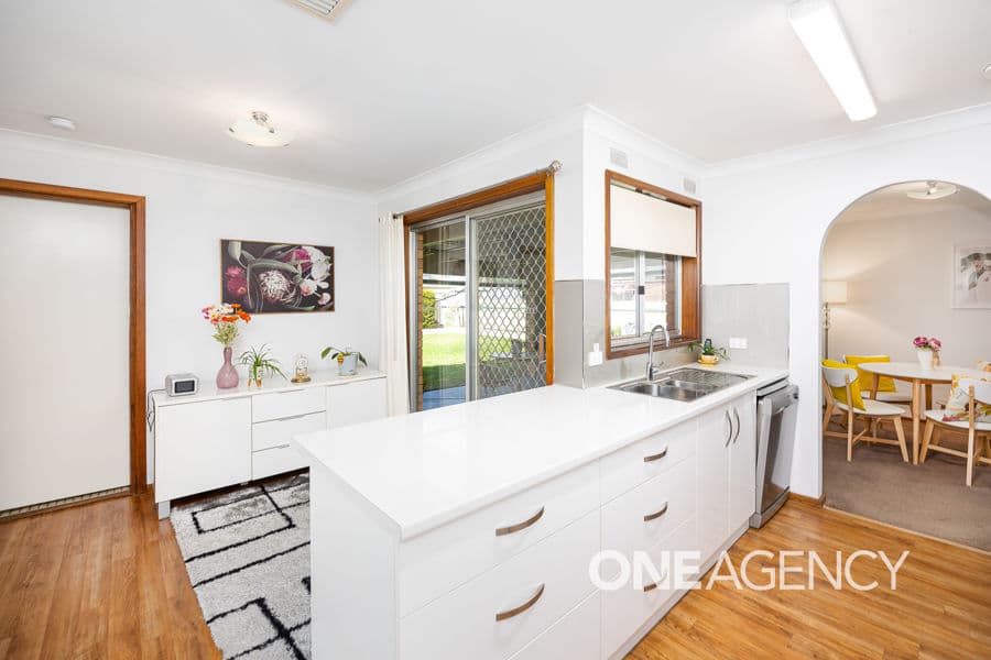 9 MAIN Street, Lake Albert, Lake Albert - Thumbnail 5