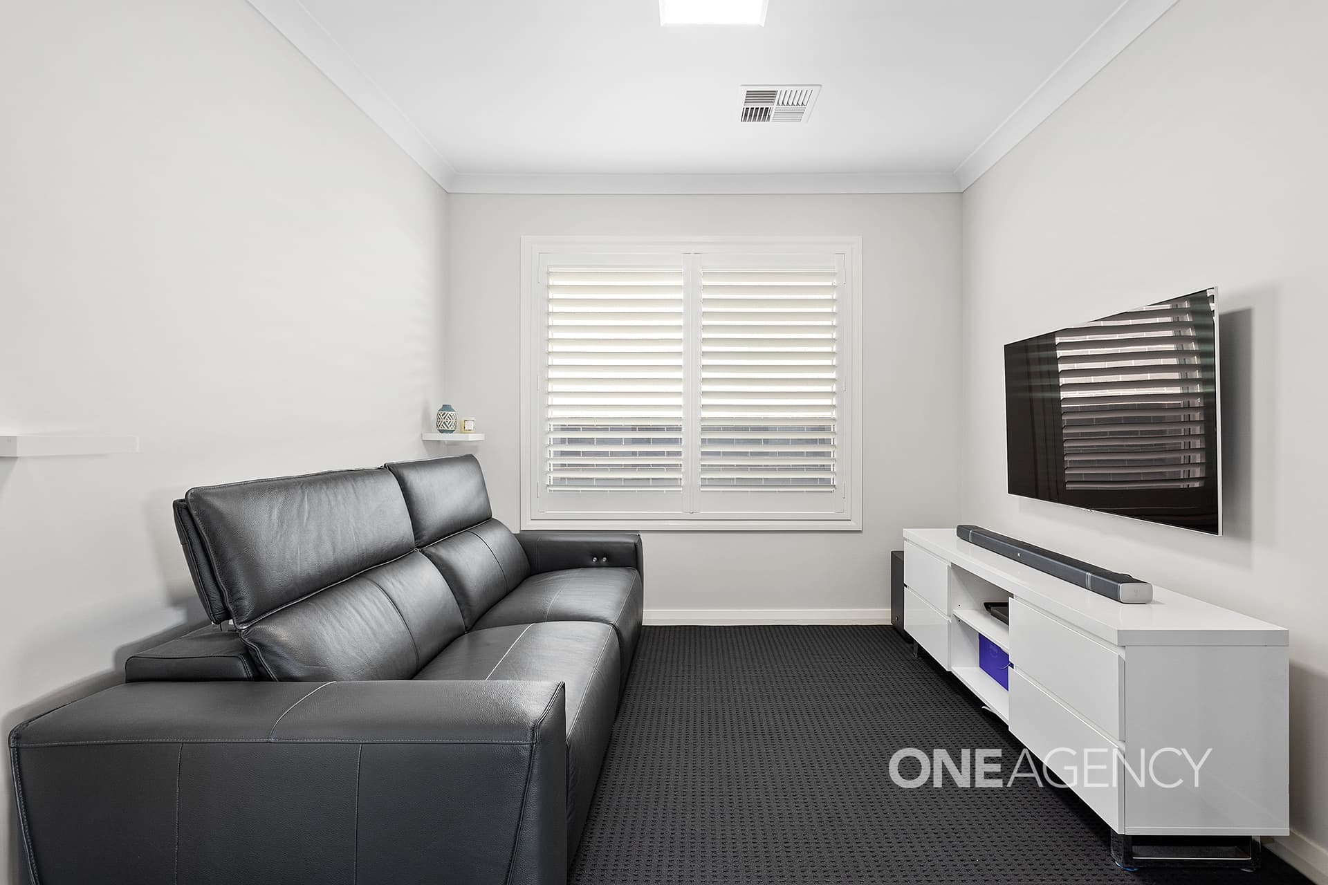 9 Violet Boulevard, Calderwood, Calderwood - Thumbnail 4