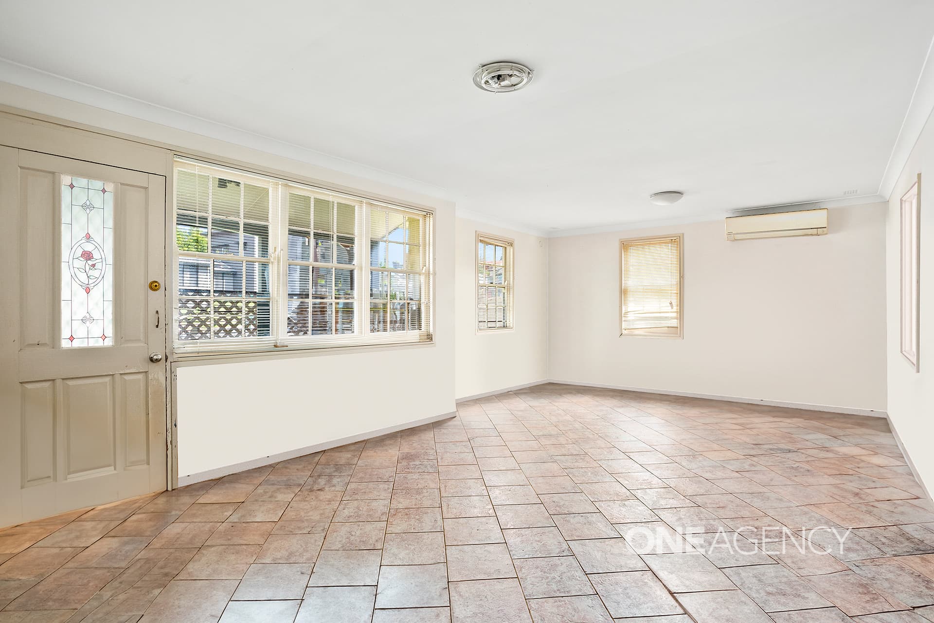 13 Kimbarra Crescent, Koonawarra, Koonawarra - Thumbnail 2