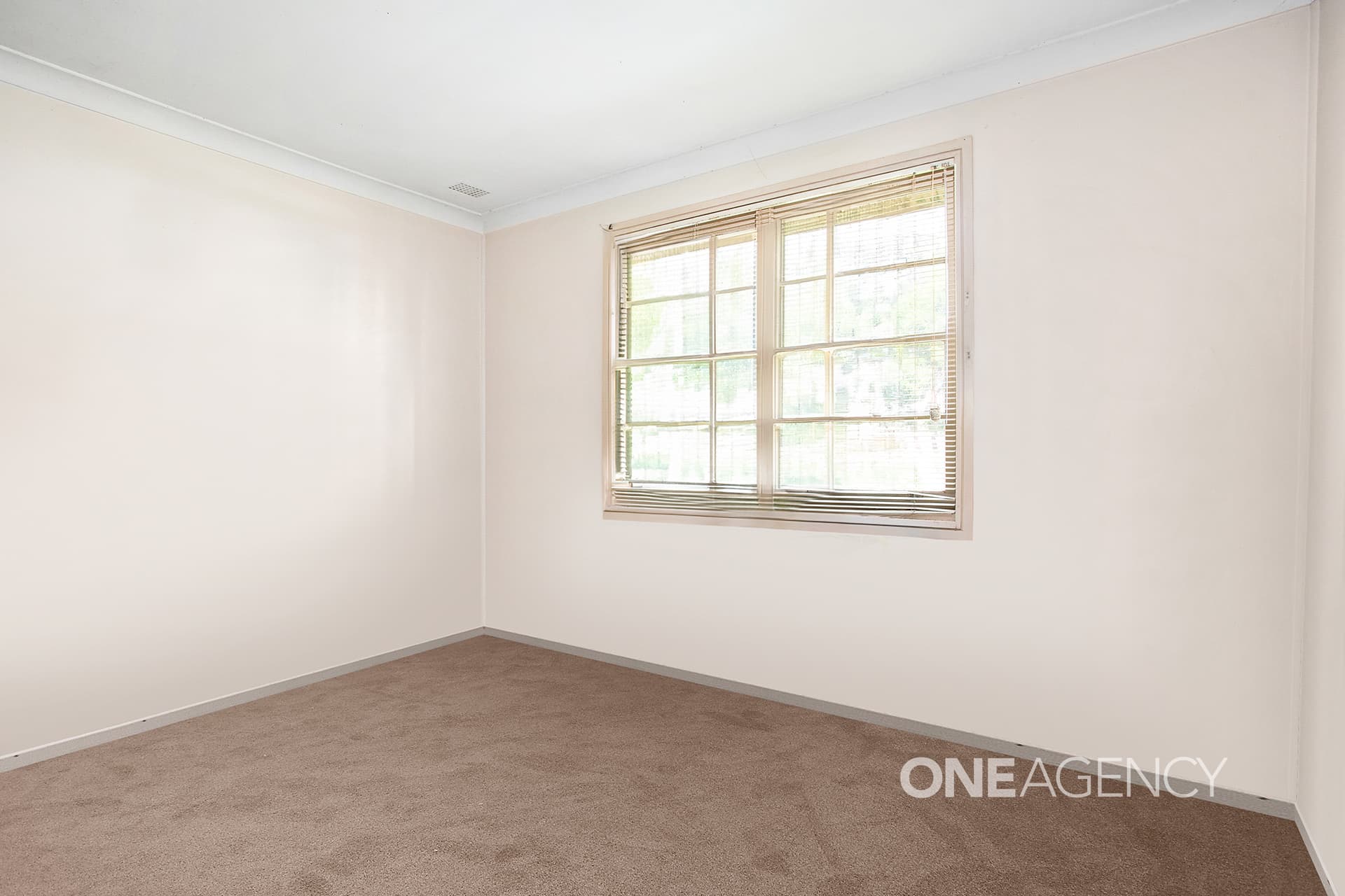 13 Kimbarra Crescent, Koonawarra, Koonawarra - Thumbnail 5