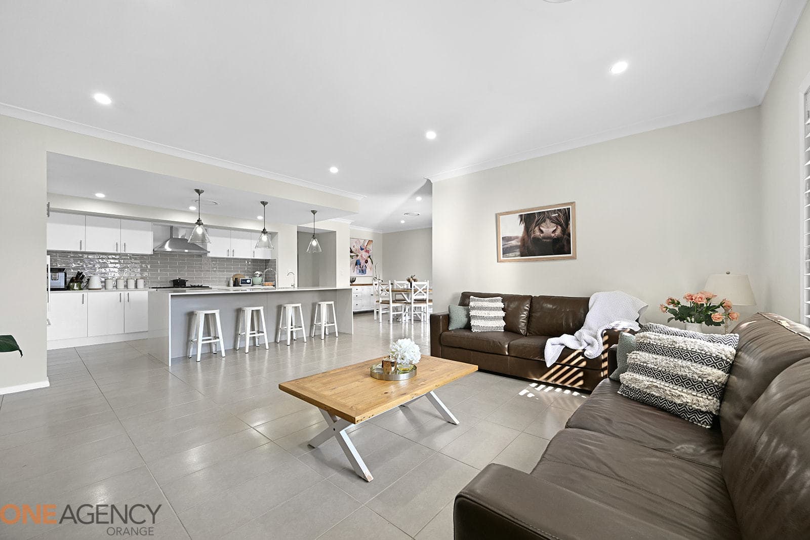 15 Pippin Way, Orange, Orange - Thumbnail 2