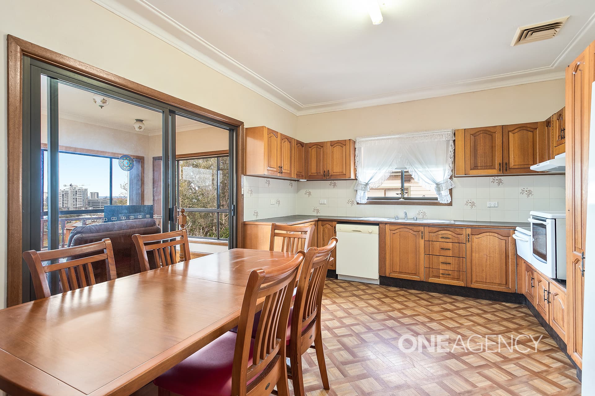 8 Mailer Avenue, Wollongong, Wollongong - Thumbnail 3