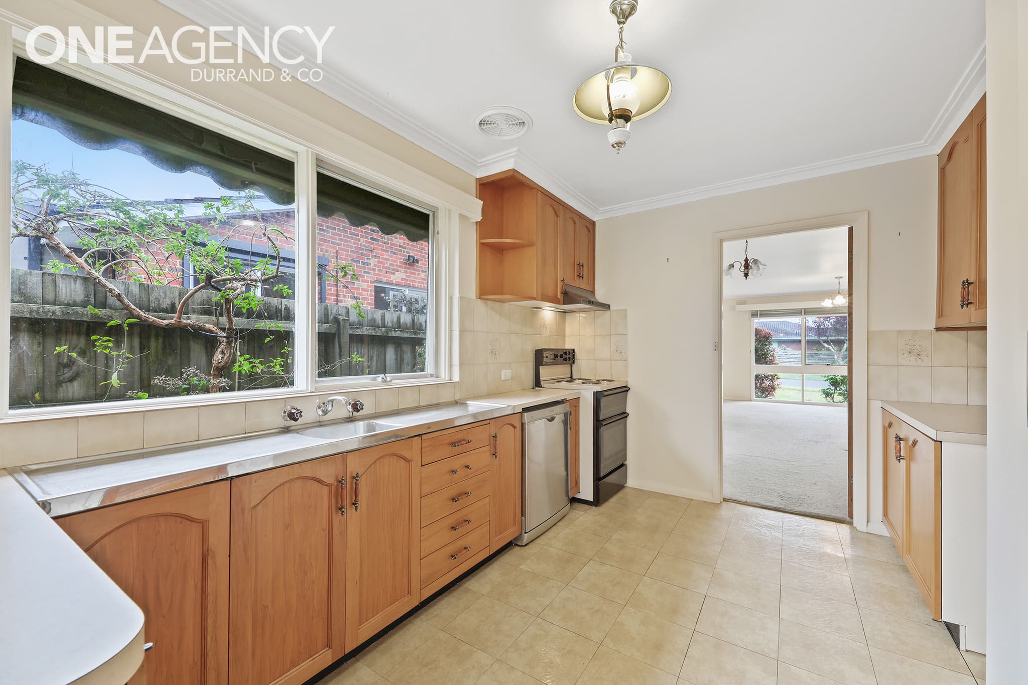 11 Banksia Street, Warragul, Warragul - Thumbnail 2