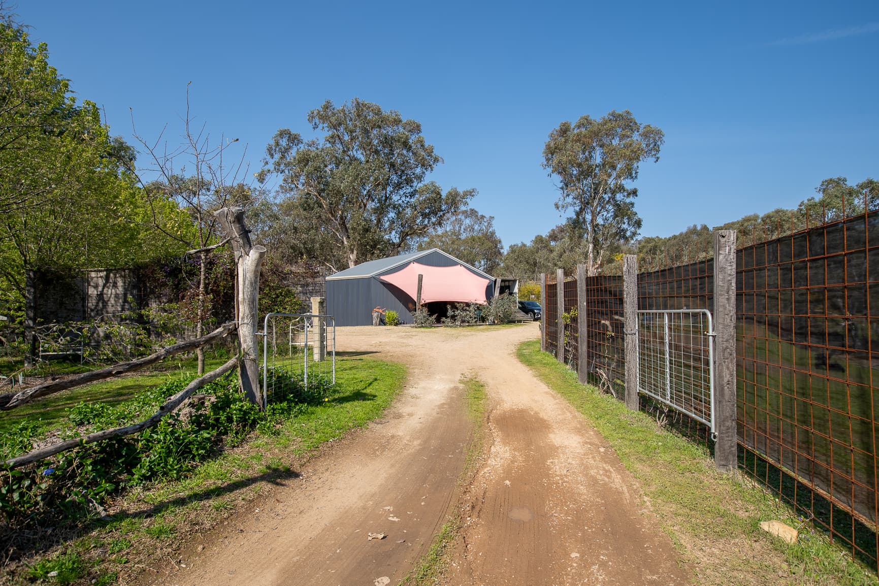 245 CASTLE CREEK Road, Wodonga, Wodonga - Thumbnail 3