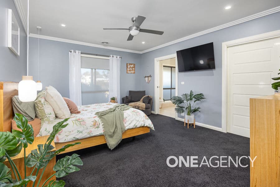 16 OLEARIA Place, Lake Albert, Lake Albert - Thumbnail 6