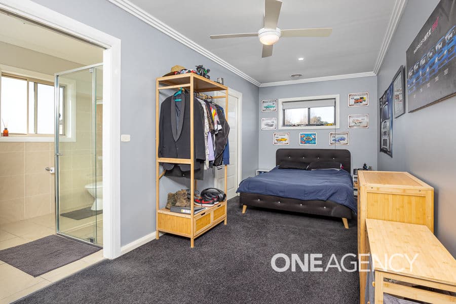 16 OLEARIA Place, Lake Albert, Lake Albert - Thumbnail 8