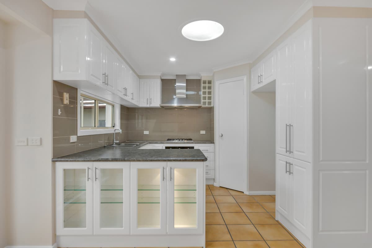 31 Shane Avenue, Seabrook, Seabrook - Thumbnail 3