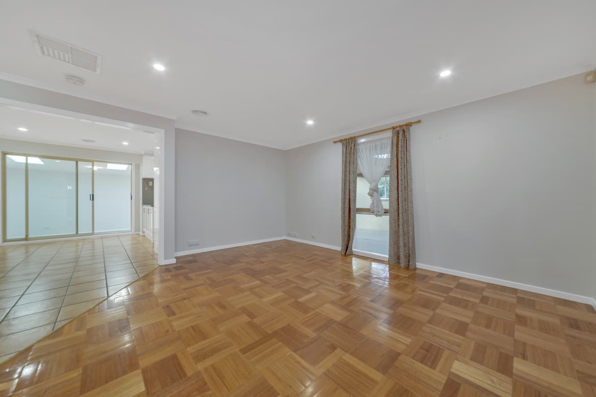 31 Shane Avenue, Seabrook, Seabrook - Thumbnail 5