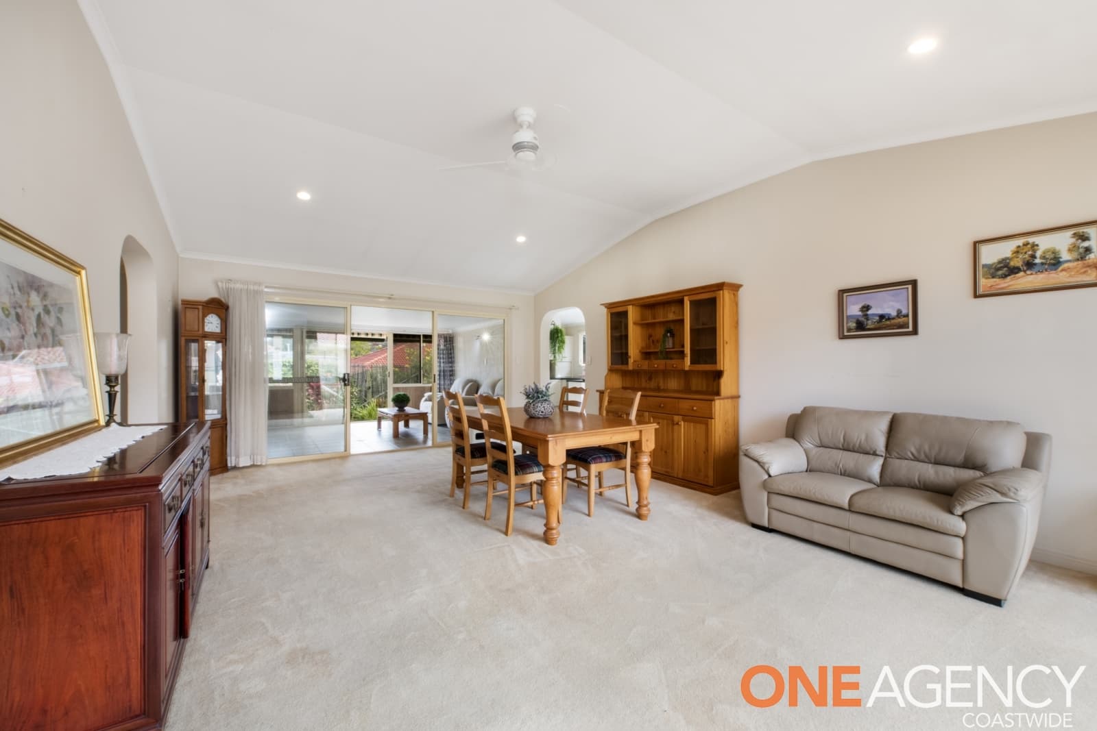 141/61 Karalta Road, Erina, Erina - Thumbnail 2