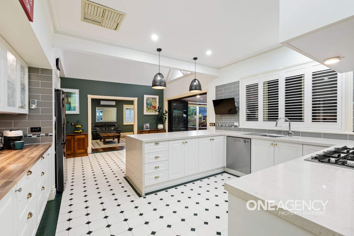 14 John Lecky Road, Seabrook, Seabrook - Thumbnail 7