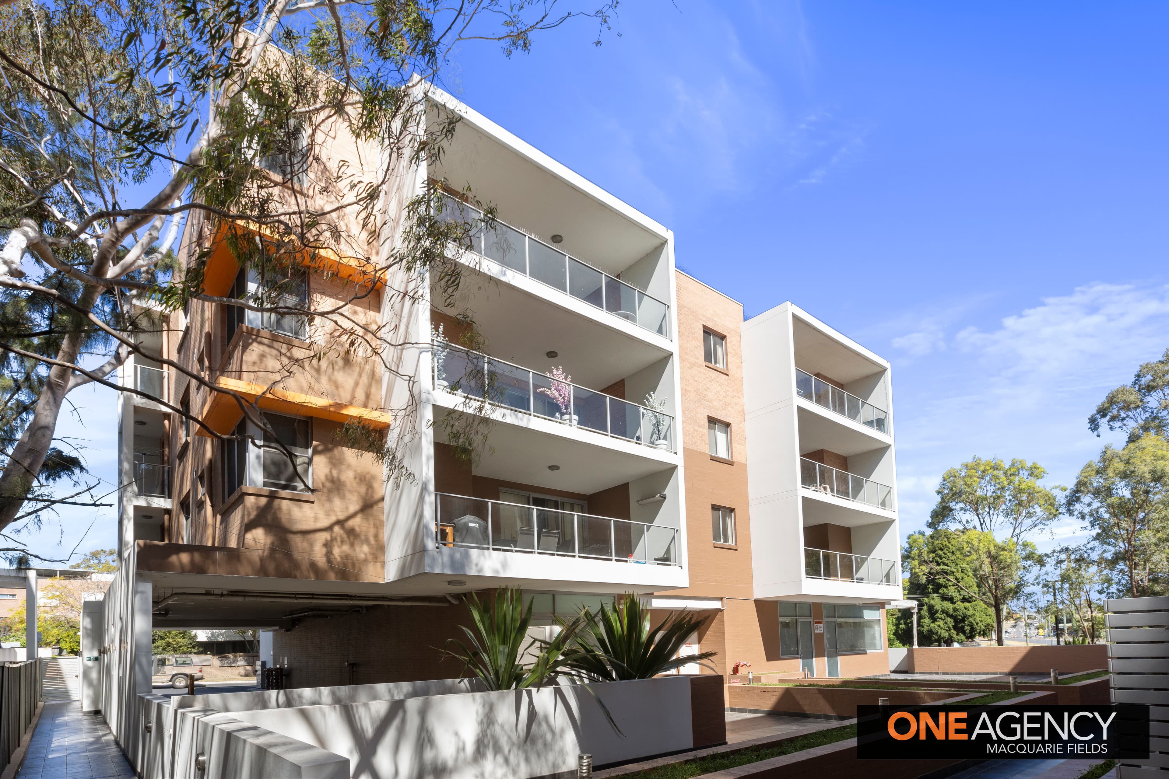 8/35-37 Darcy Road, Westmead, Westmead - Image 1
