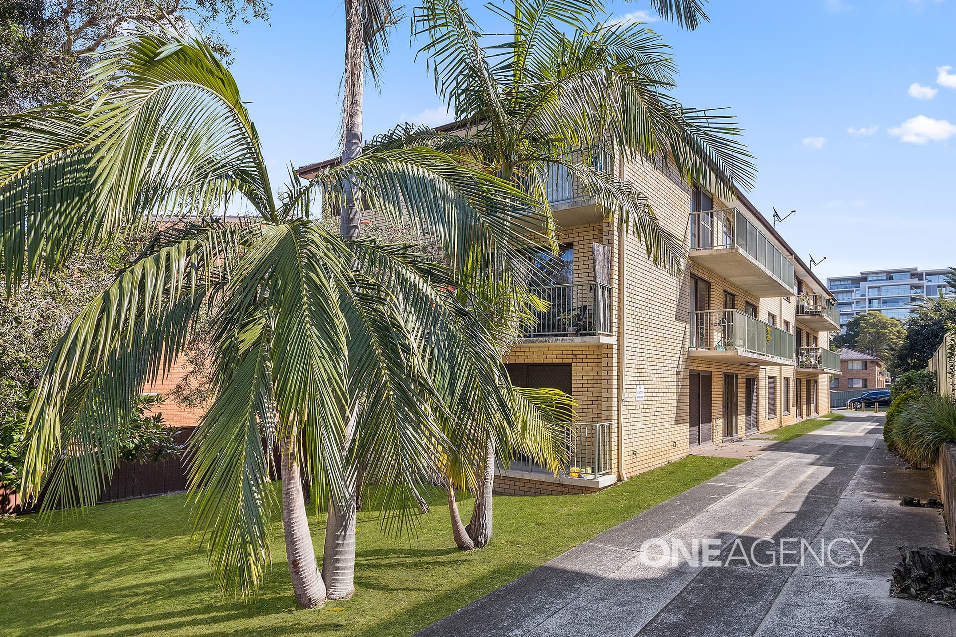 11/30 Kembla Street, Wollongong, Wollongong - Image 1