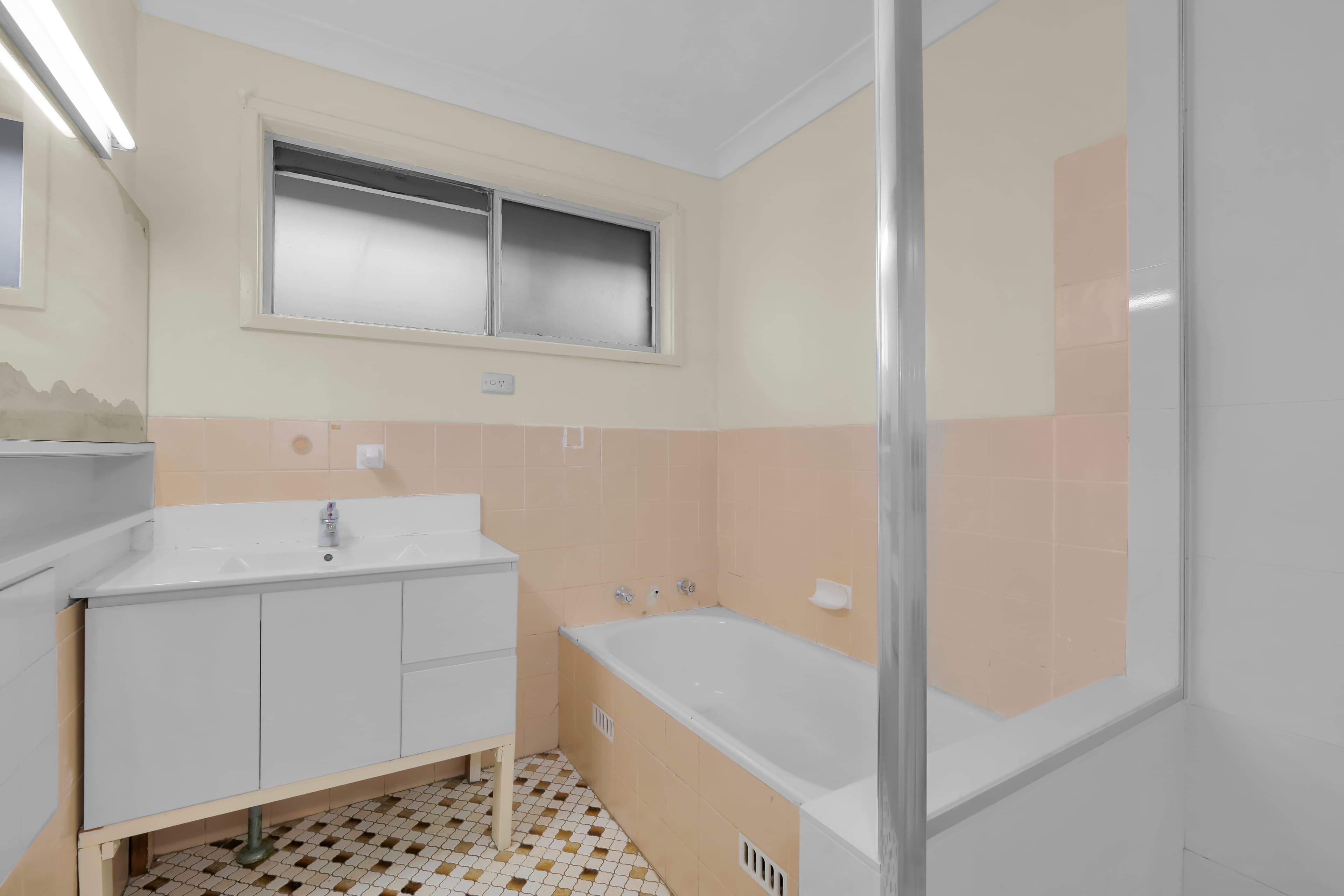 15 Forbes Place, Leumeah, Leumeah - Thumbnail 5
