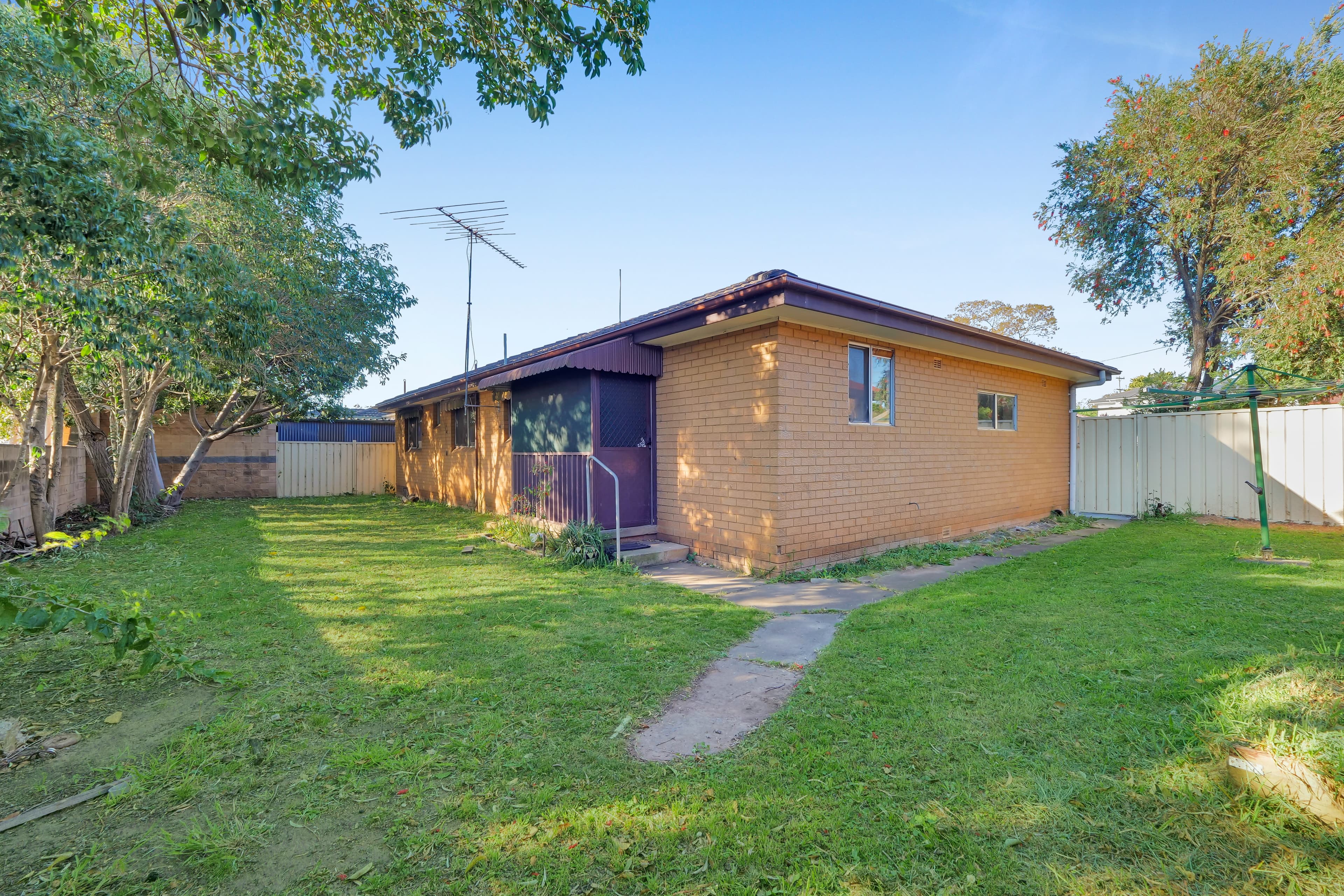 15 Forbes Place, Leumeah, Leumeah - Thumbnail 8
