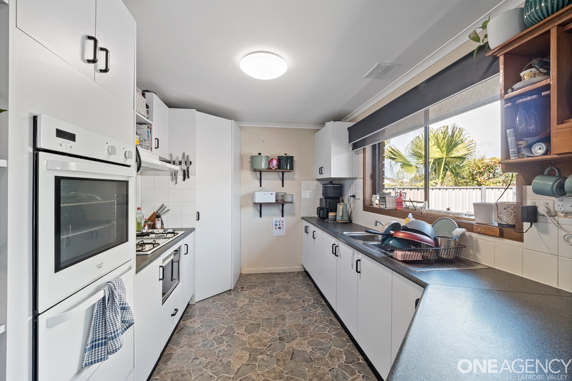 19 The Avenue, Morwell, Morwell - Thumbnail 3