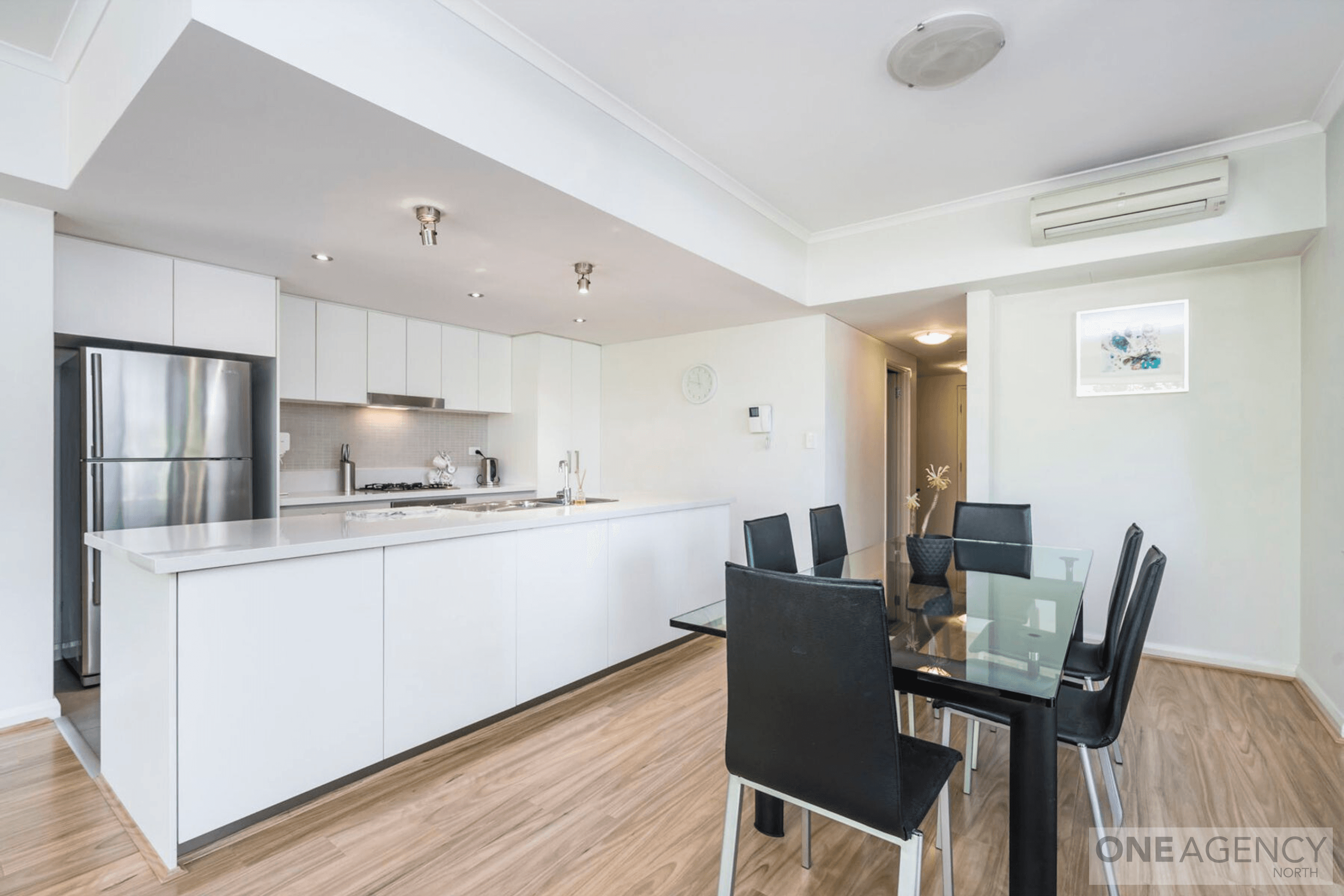 16/1 Bremer Promenade, East Perth, East Perth - Thumbnail 4