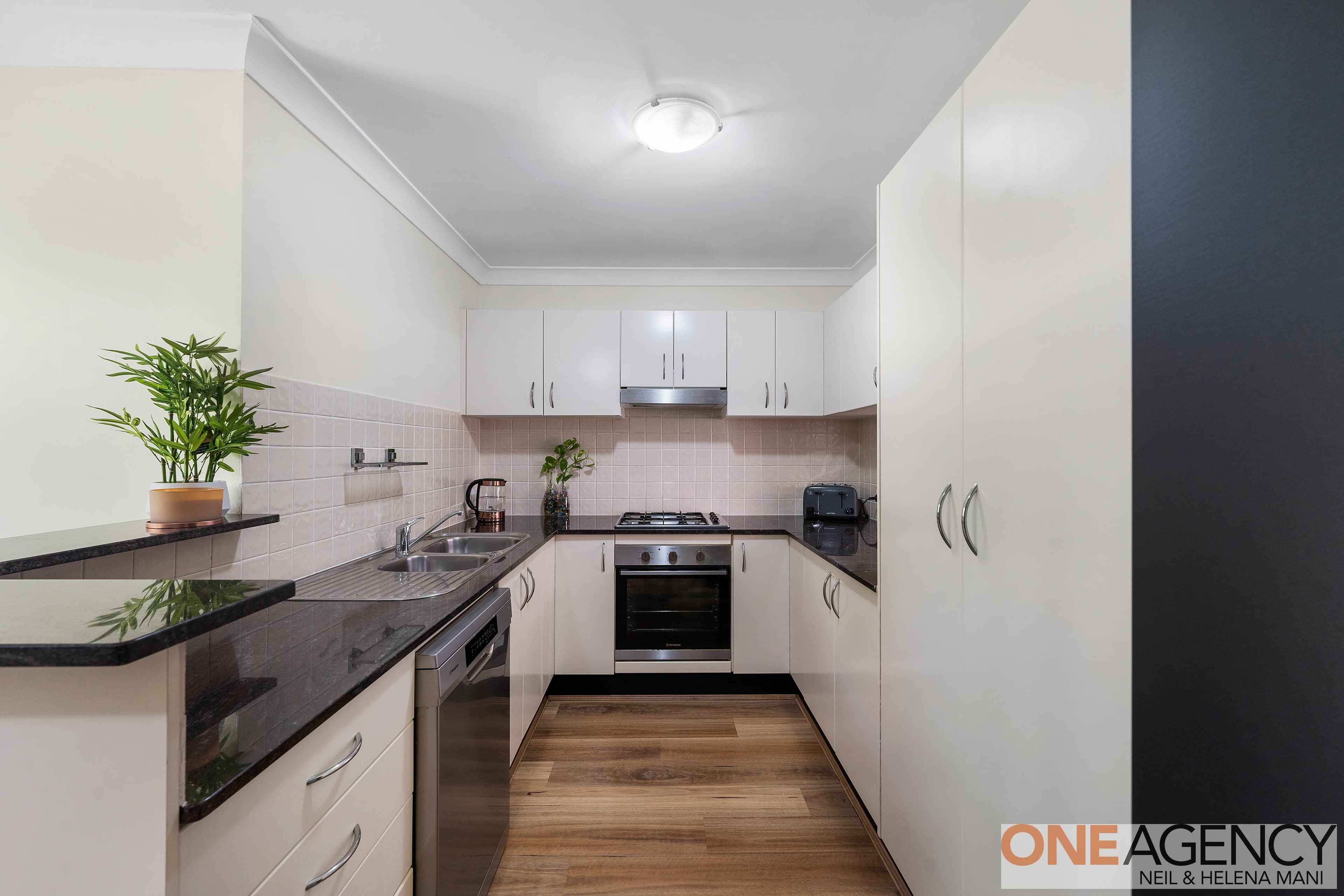 12/55-59 Dwyer Street, North Gosford, North Gosford - Thumbnail 2