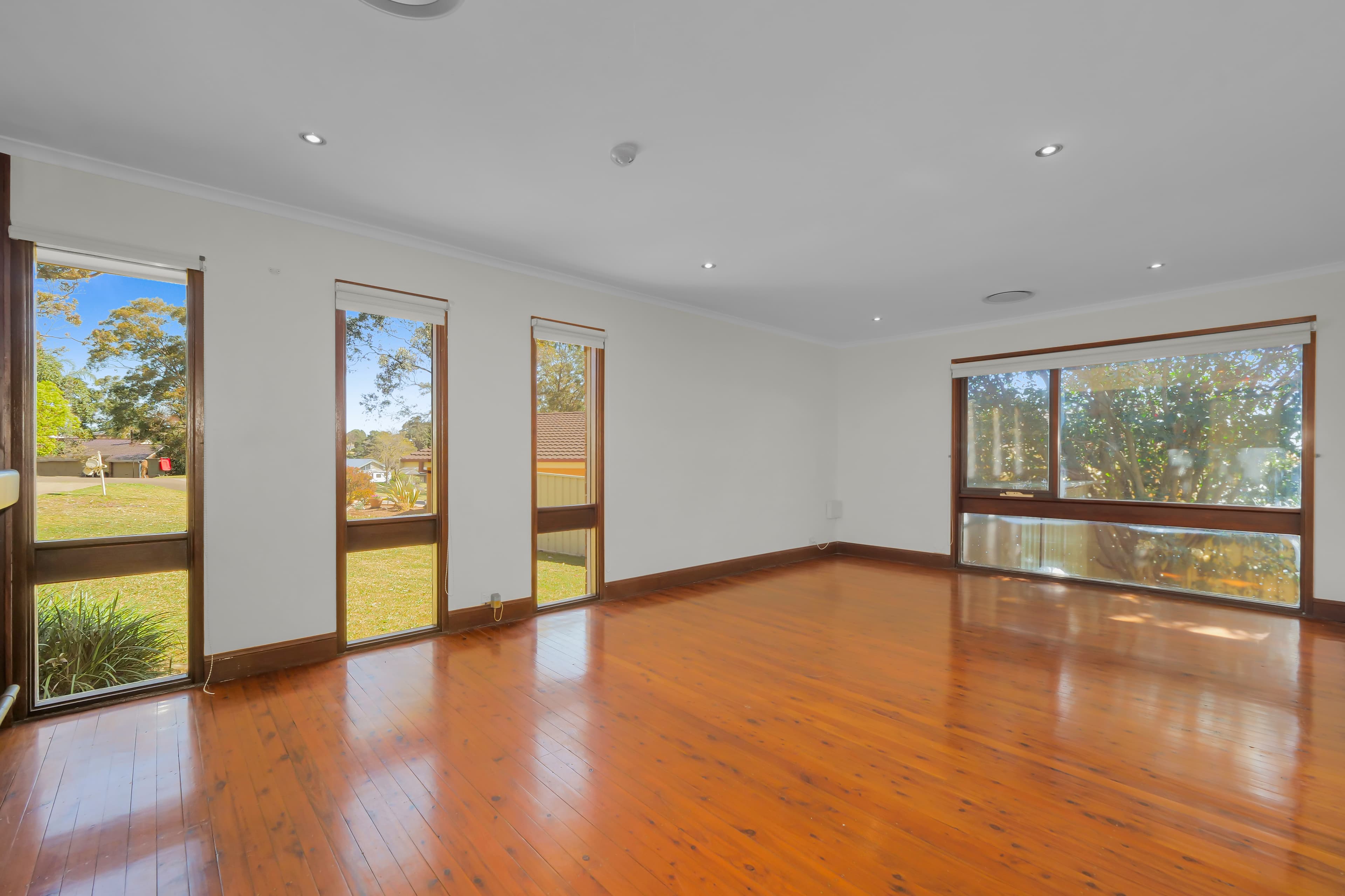 16 Omaru Crescent, Bradbury, Bradbury - Thumbnail 2