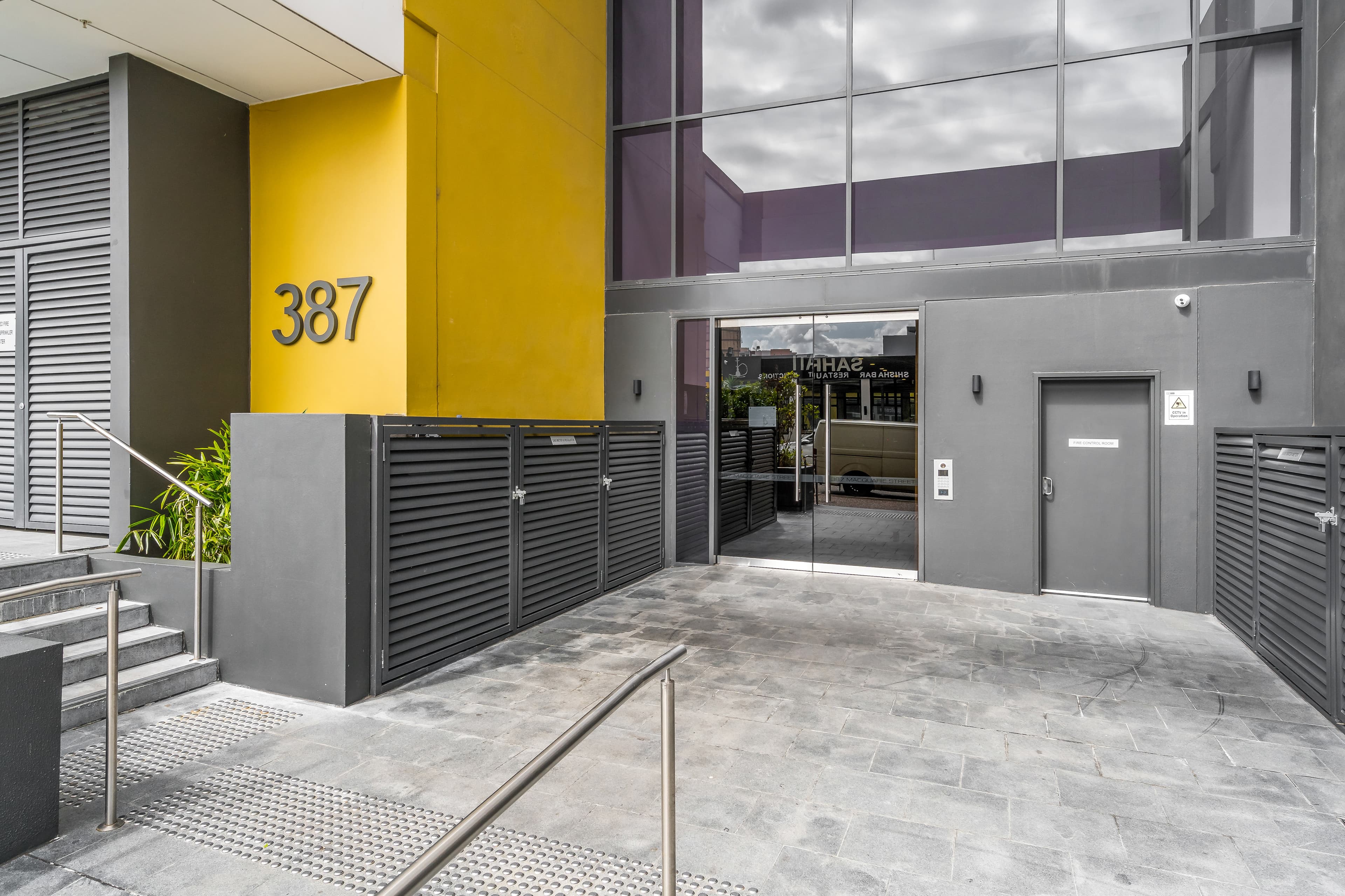 1/387 Macquarie Street, Liverpool, Liverpool - Thumbnail 2