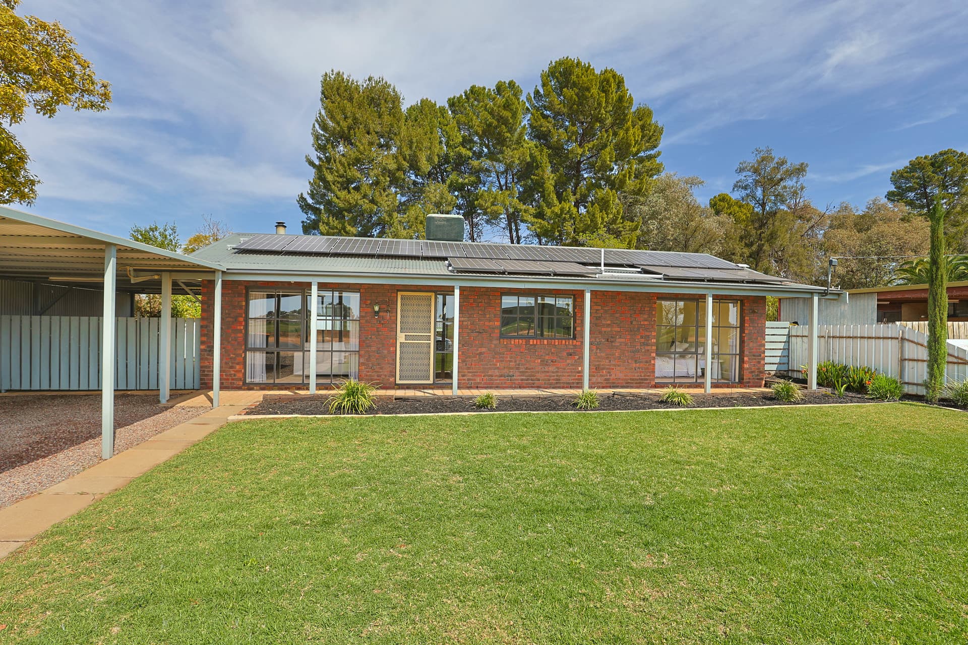 2792 Fourteenth Street, Irymple, Irymple - Thumbnail 2
