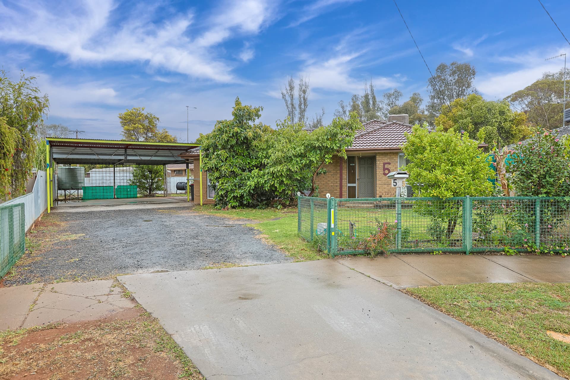 5 Carolyn Court, Robinvale, Robinvale - Thumbnail 2