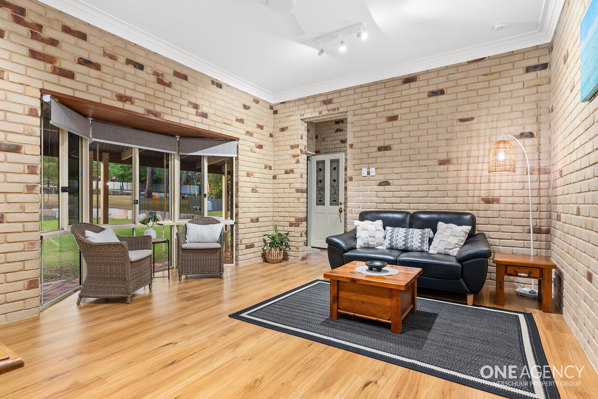 14-16 Durham Court, Park Ridge South, Park Ridge South - Thumbnail 5