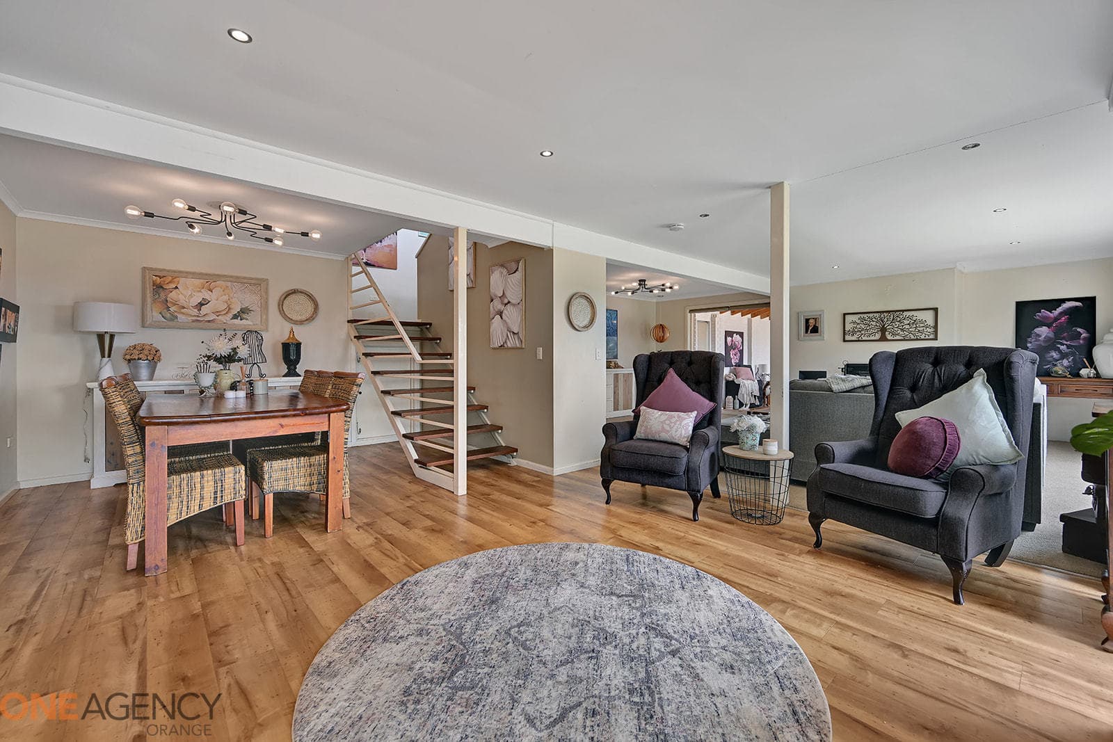 3 Conroy Place, Clifton Grove, Clifton Grove - Thumbnail 2